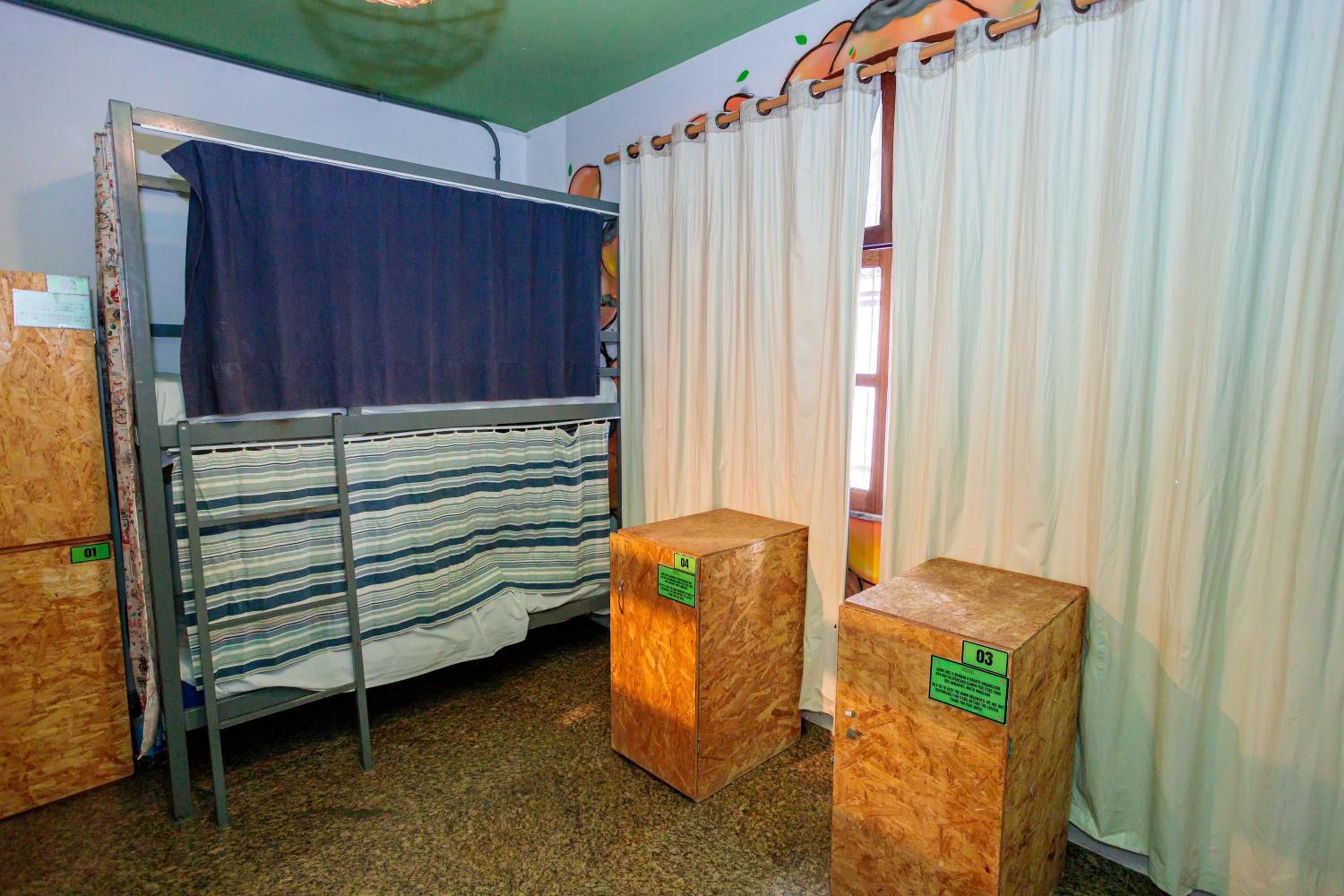  Bed in 6-Bed Mixed Dormitory Room  photo 2