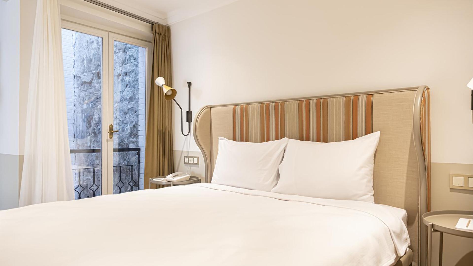 Junior Suite with Balcony and Sea View photo 1