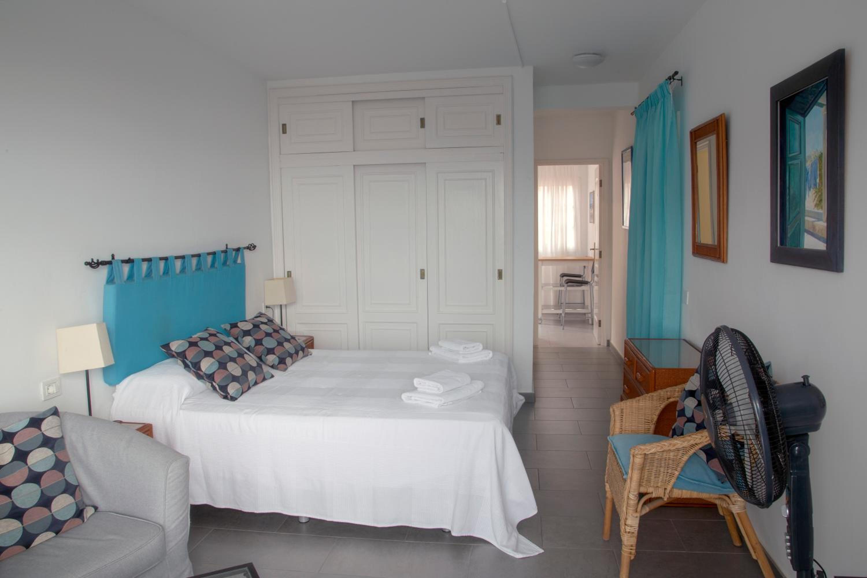 Apartamento de una habitación con vistas al mar y terraza