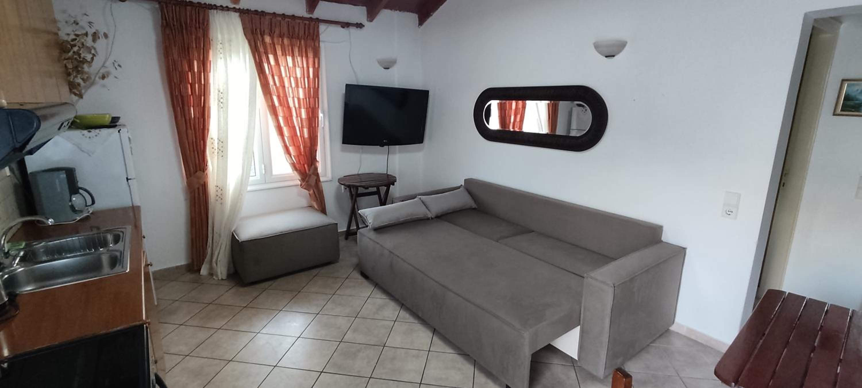 Deluxe Apartment photo 2
