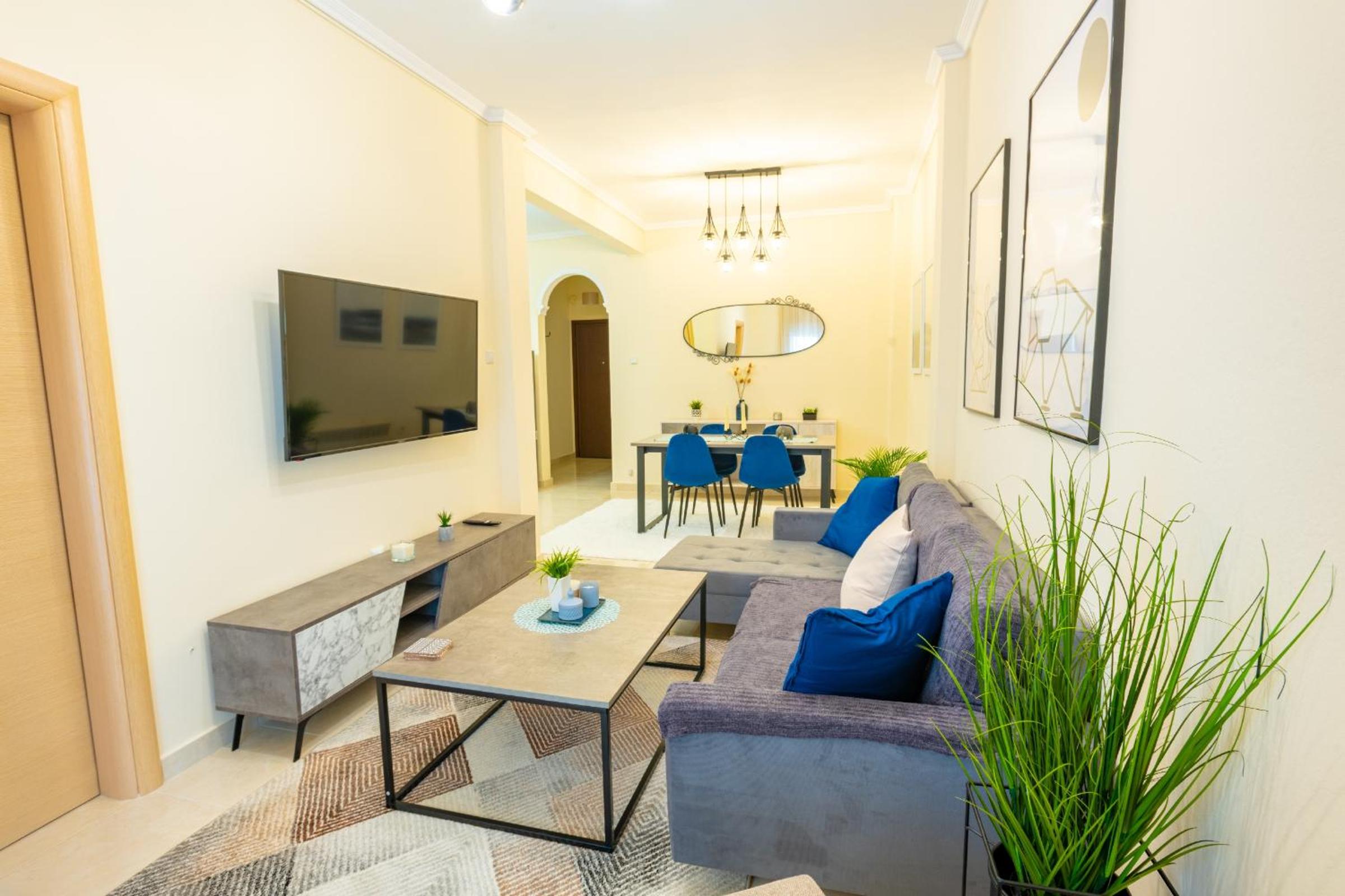 One-Bedroom Apartment