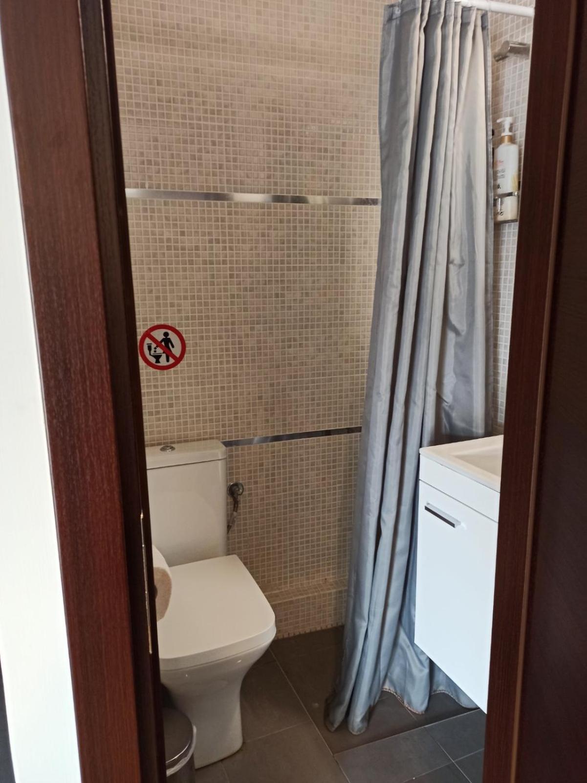 带阳台的公寓