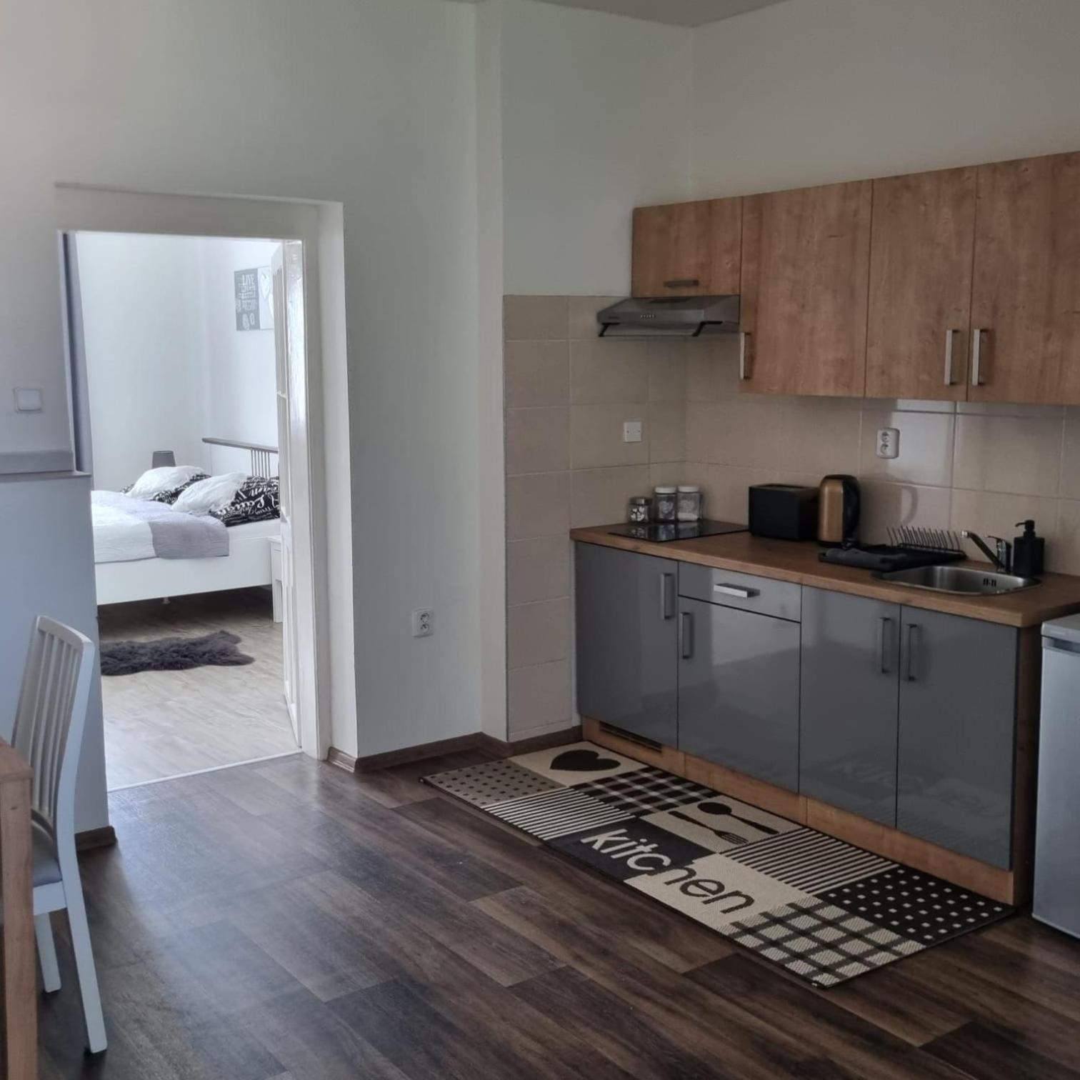 One-Bedroom Apartment - Photo 25