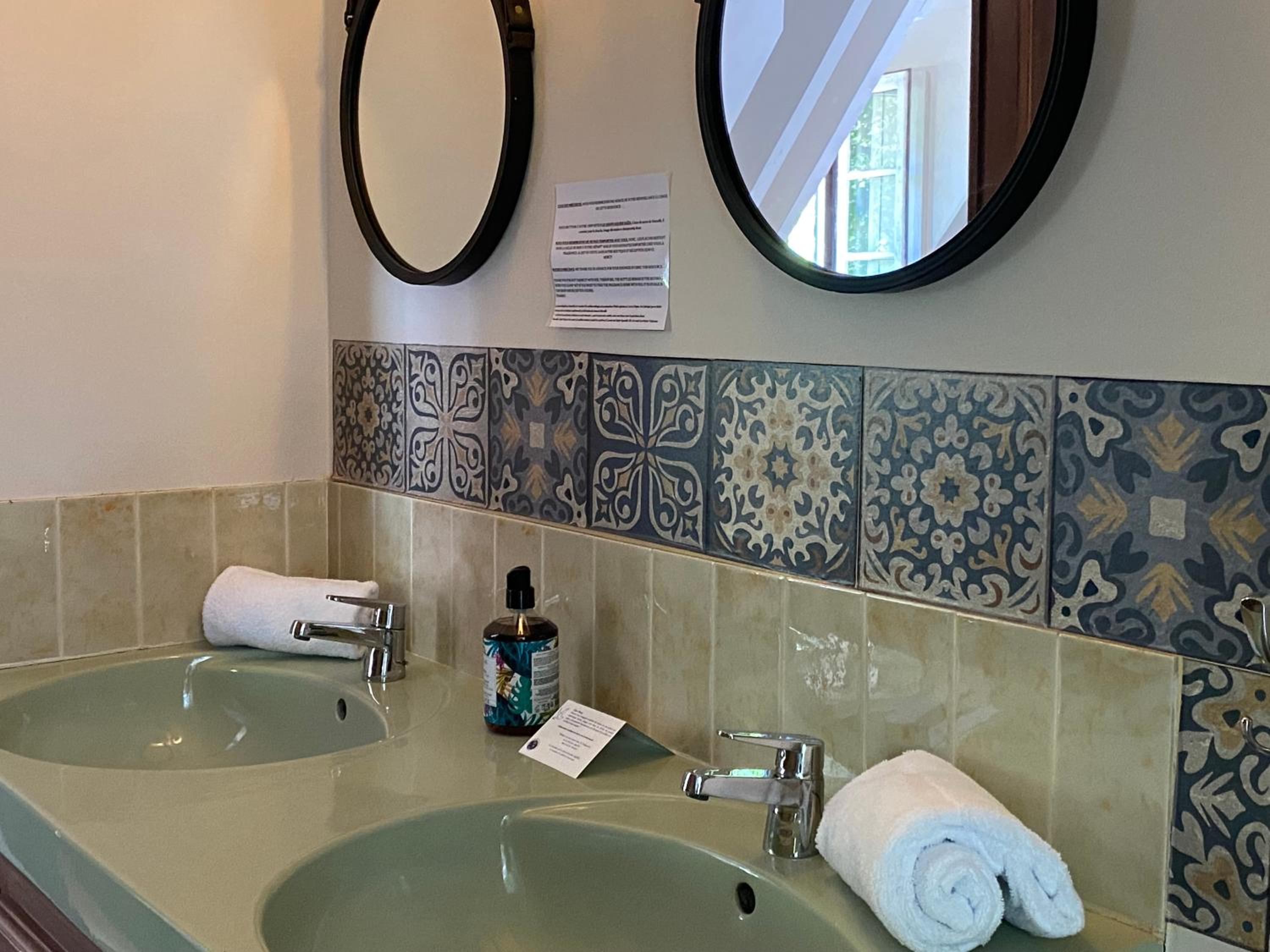 Junior Suite (2 Adults + 2 Children) - Photo 6