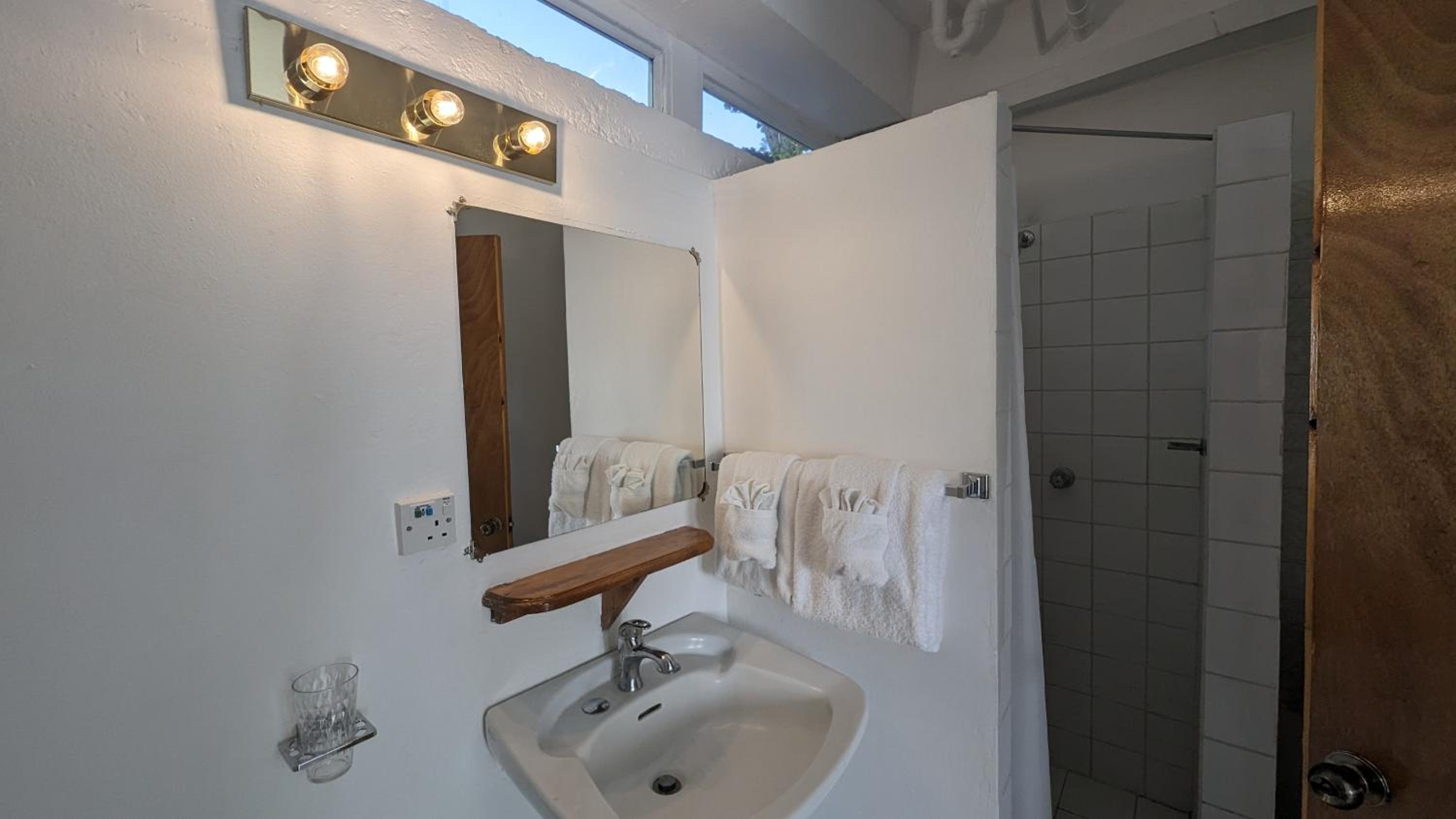 Double Room with Pool View photo 2