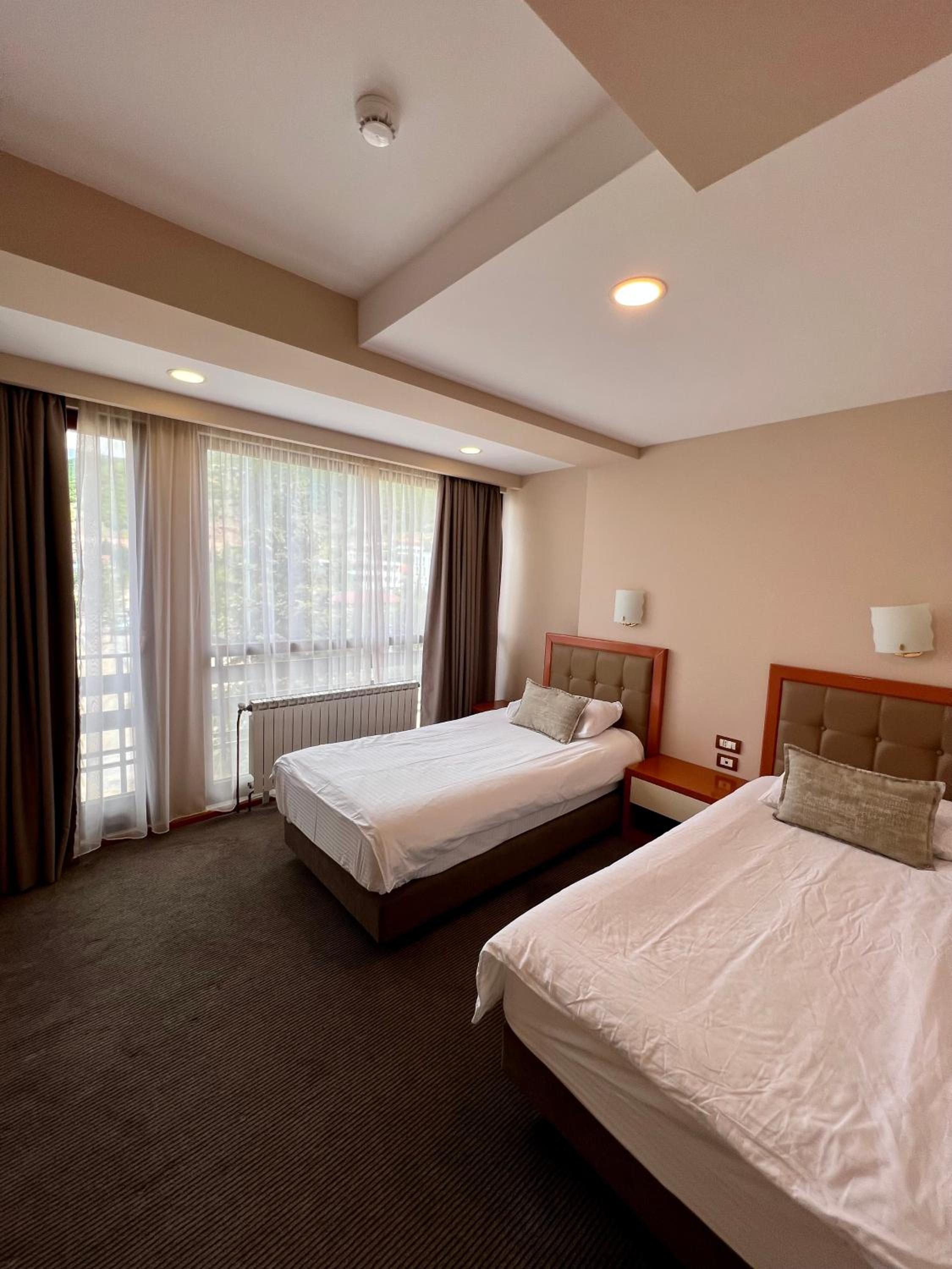 One-Bedroom Family Apartment photo 2