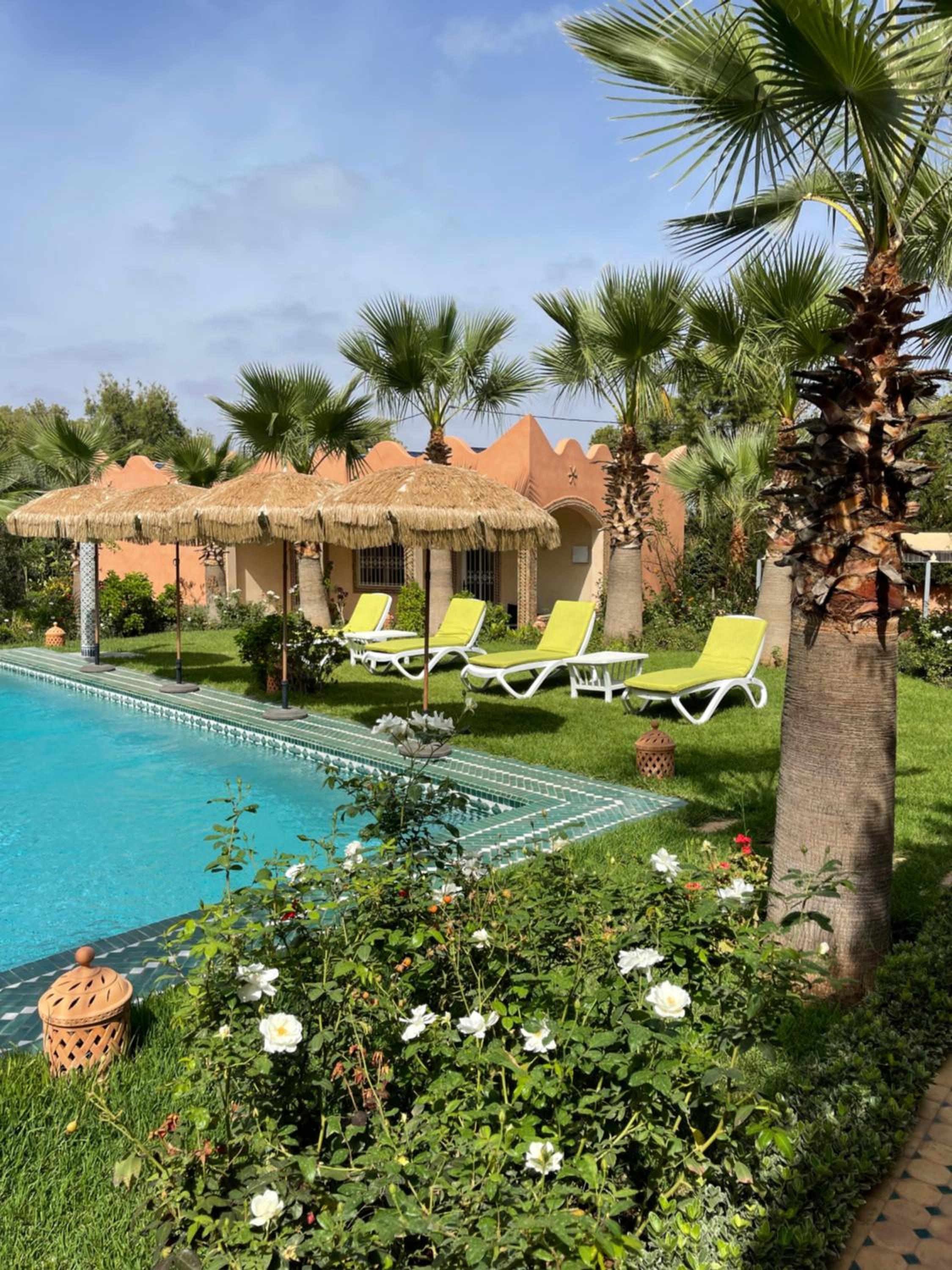 Villa with Private Pool - Photo 45