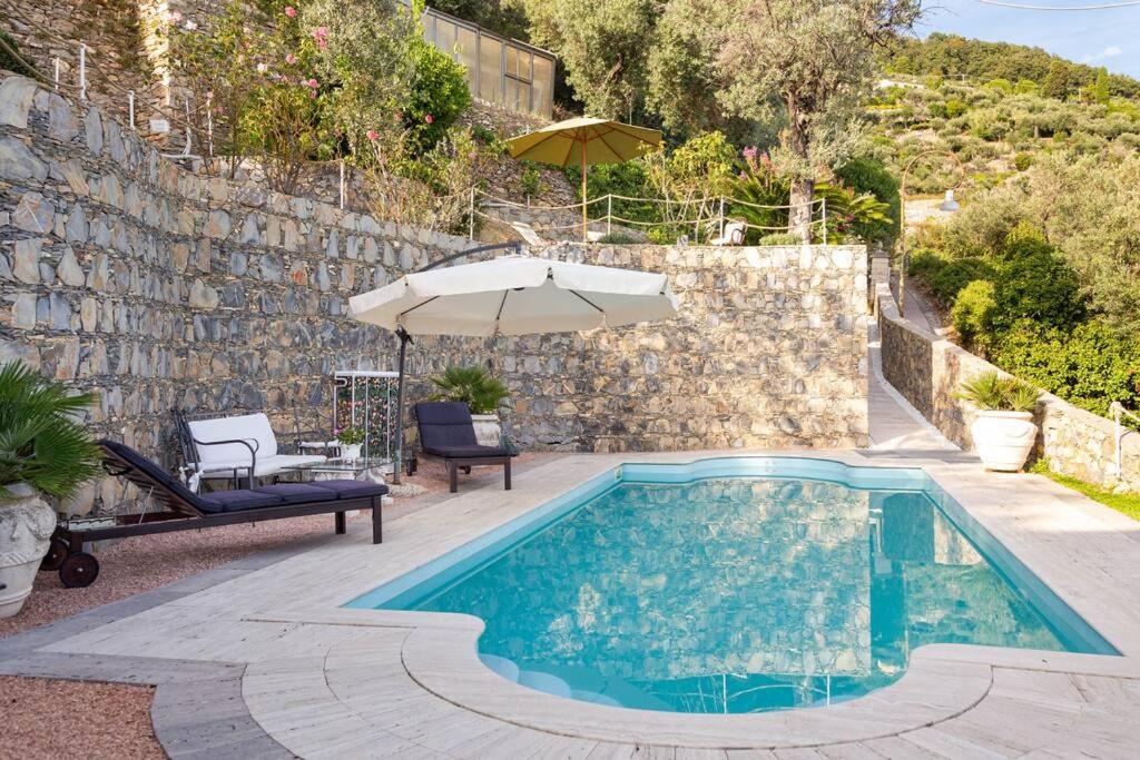 Villa with Private Pool photo 2