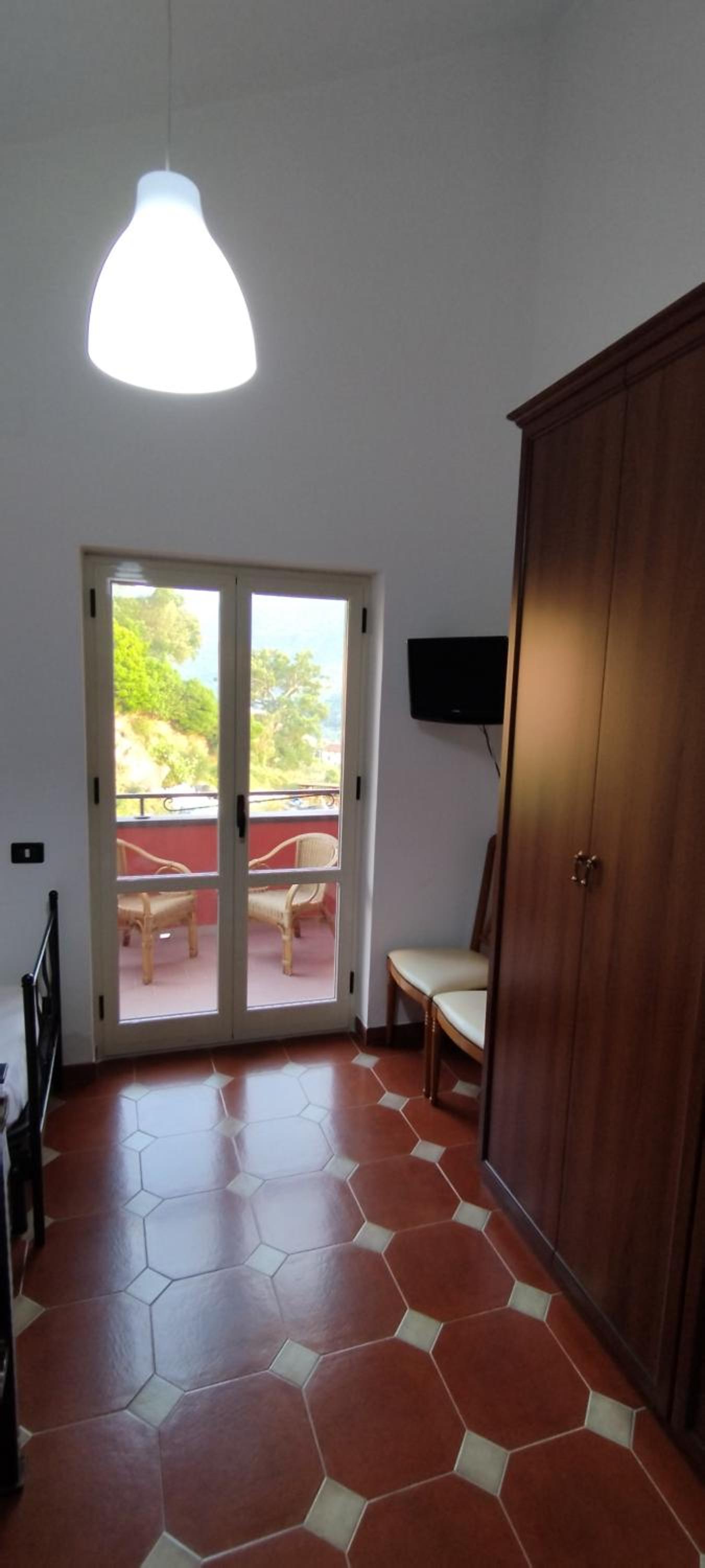 Family Room photo 2