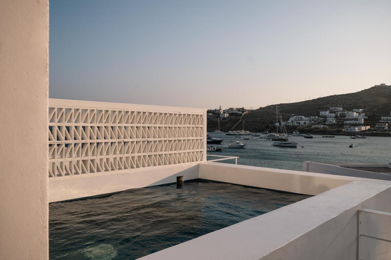 Lover's Suite with Sea View & Mini Pool - Photo 6