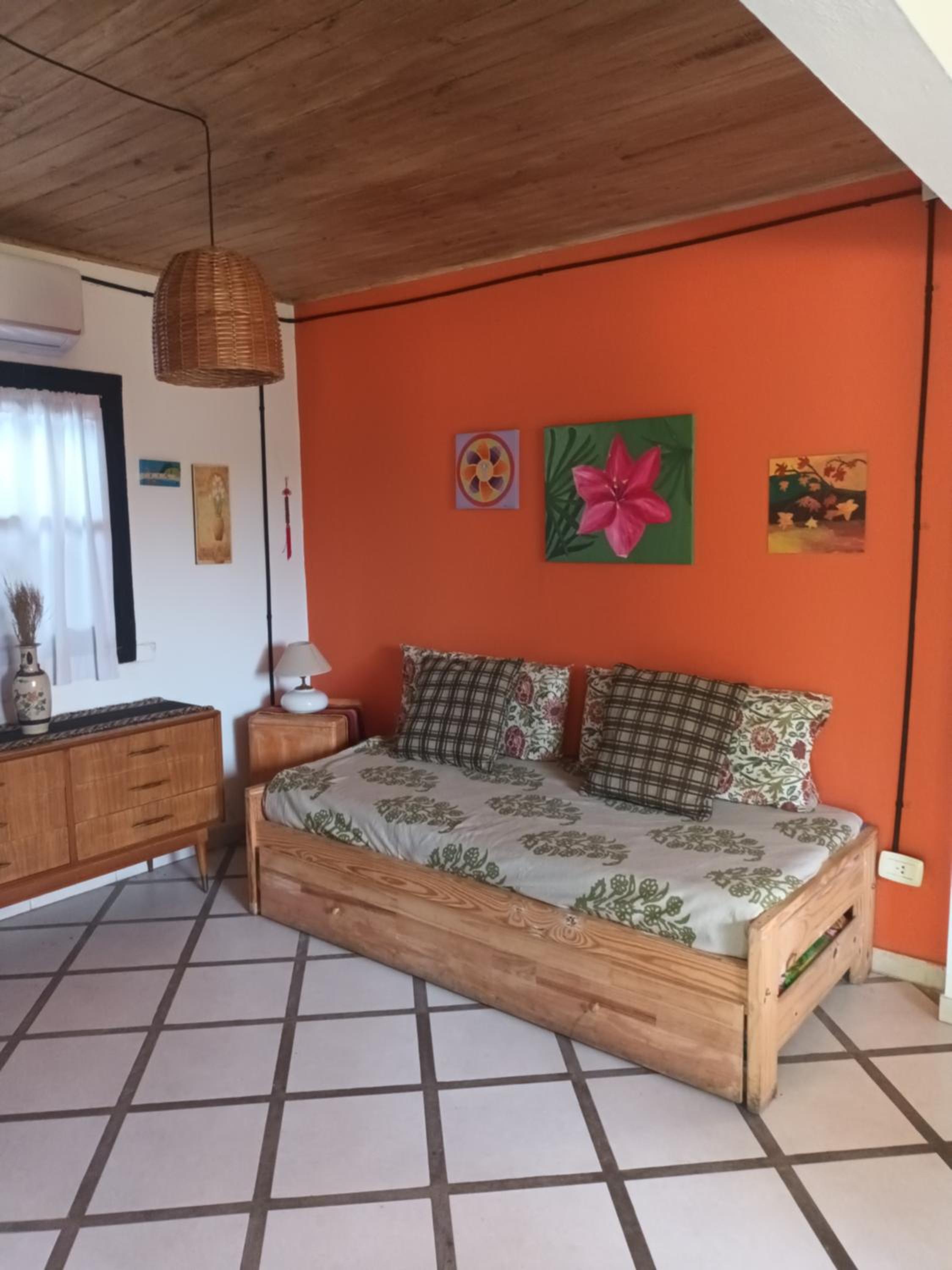 One-Bedroom House photo 3