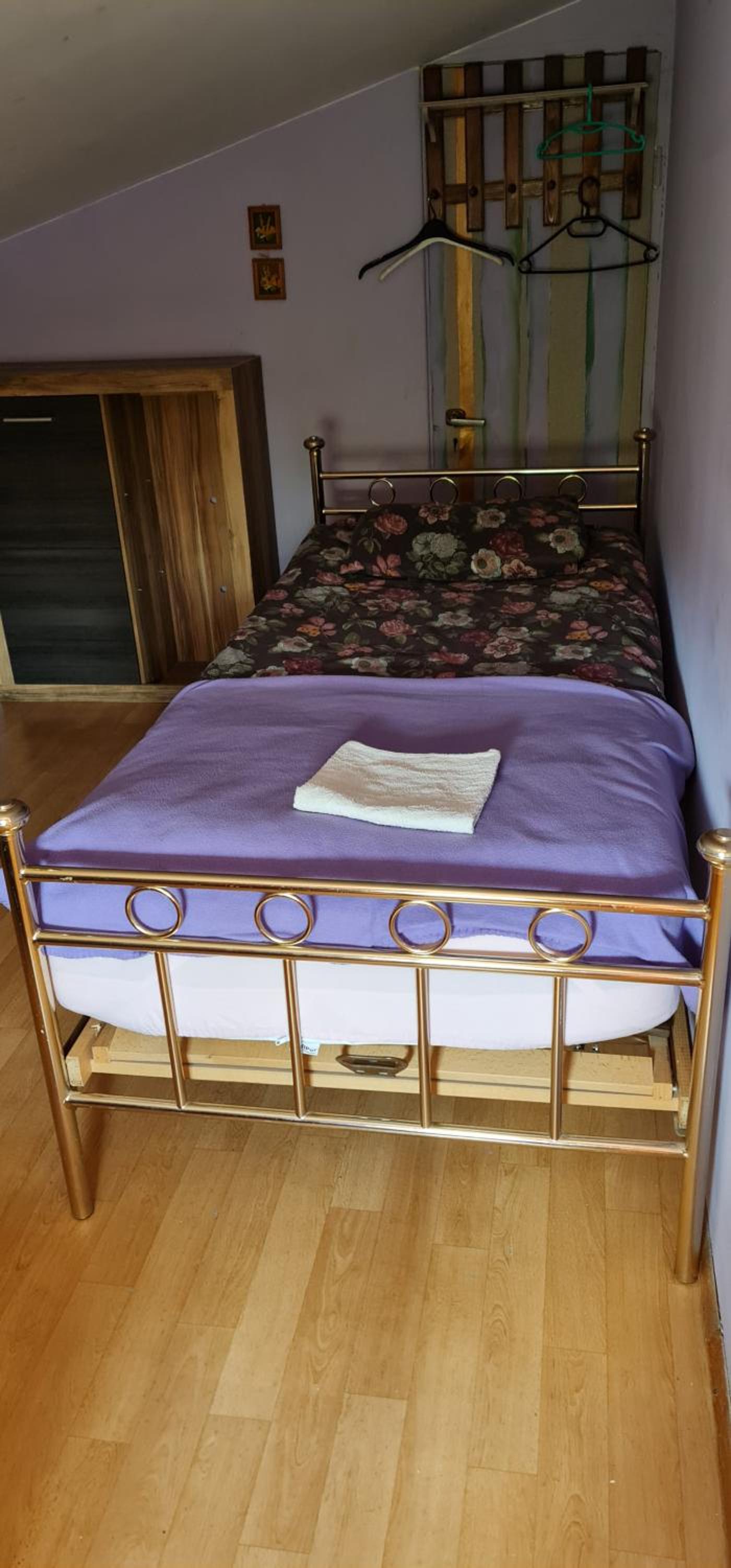 Double Room with Shared Bathroom photo 1