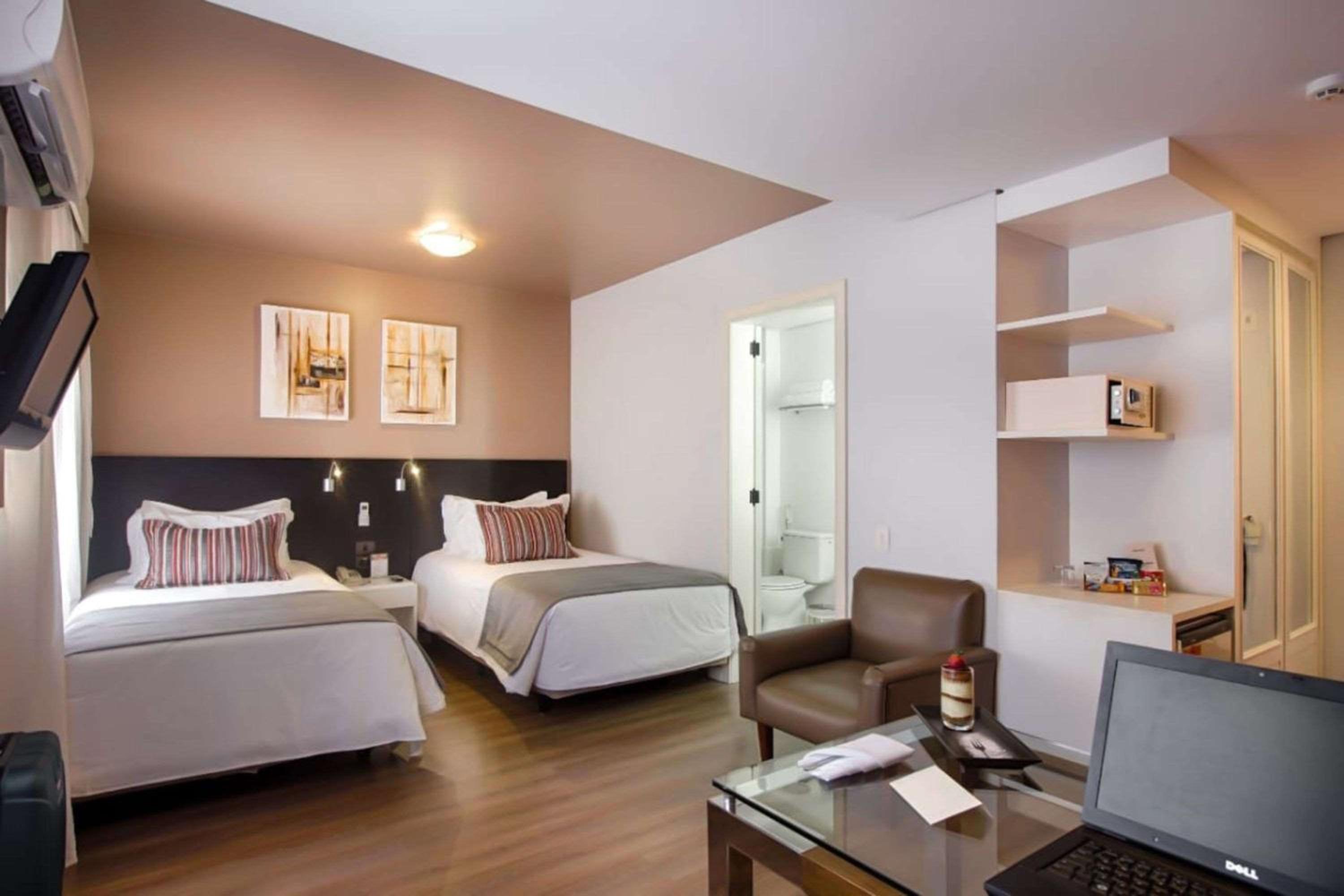 Superior Twin Room photo 3