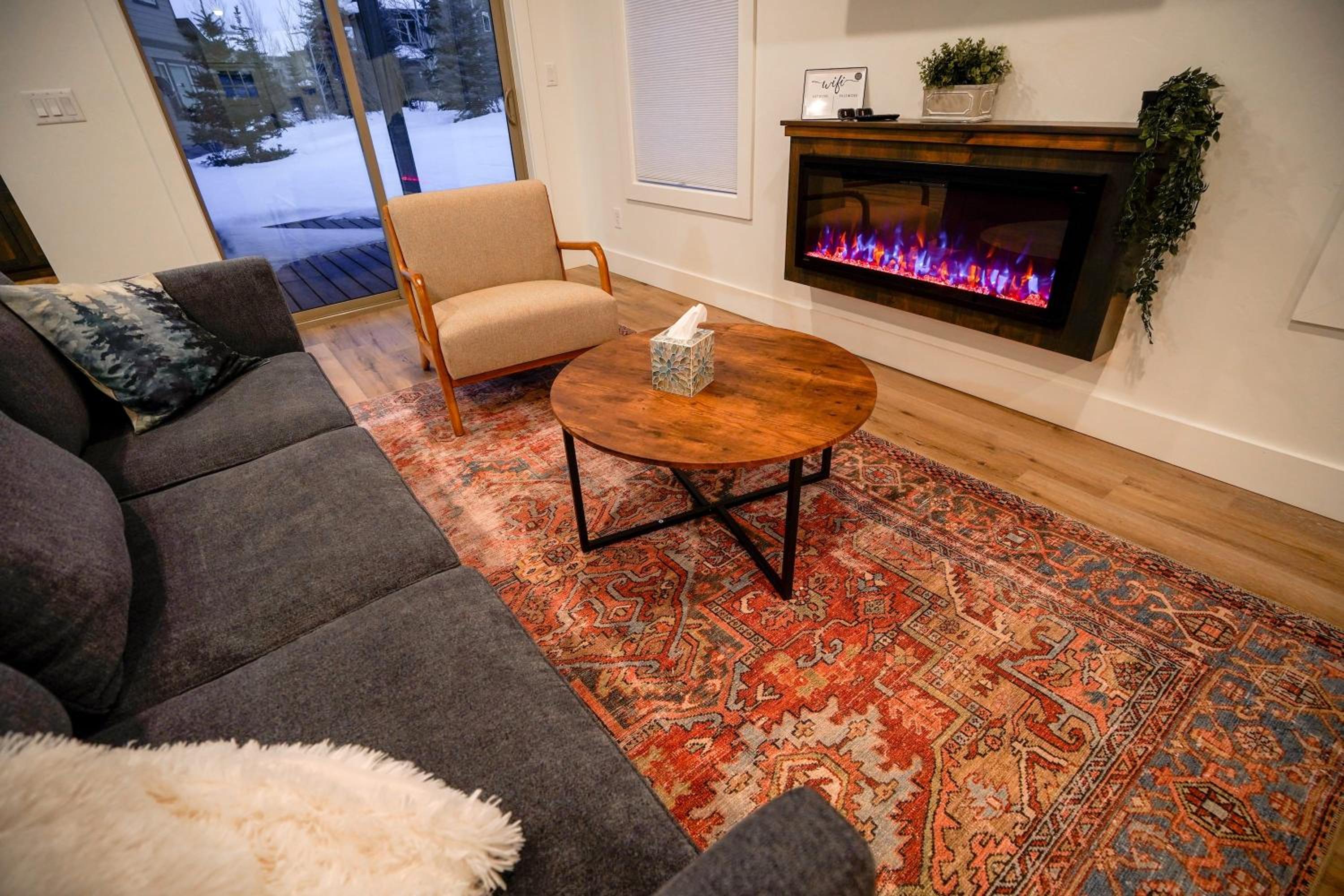 Family Room photo 1