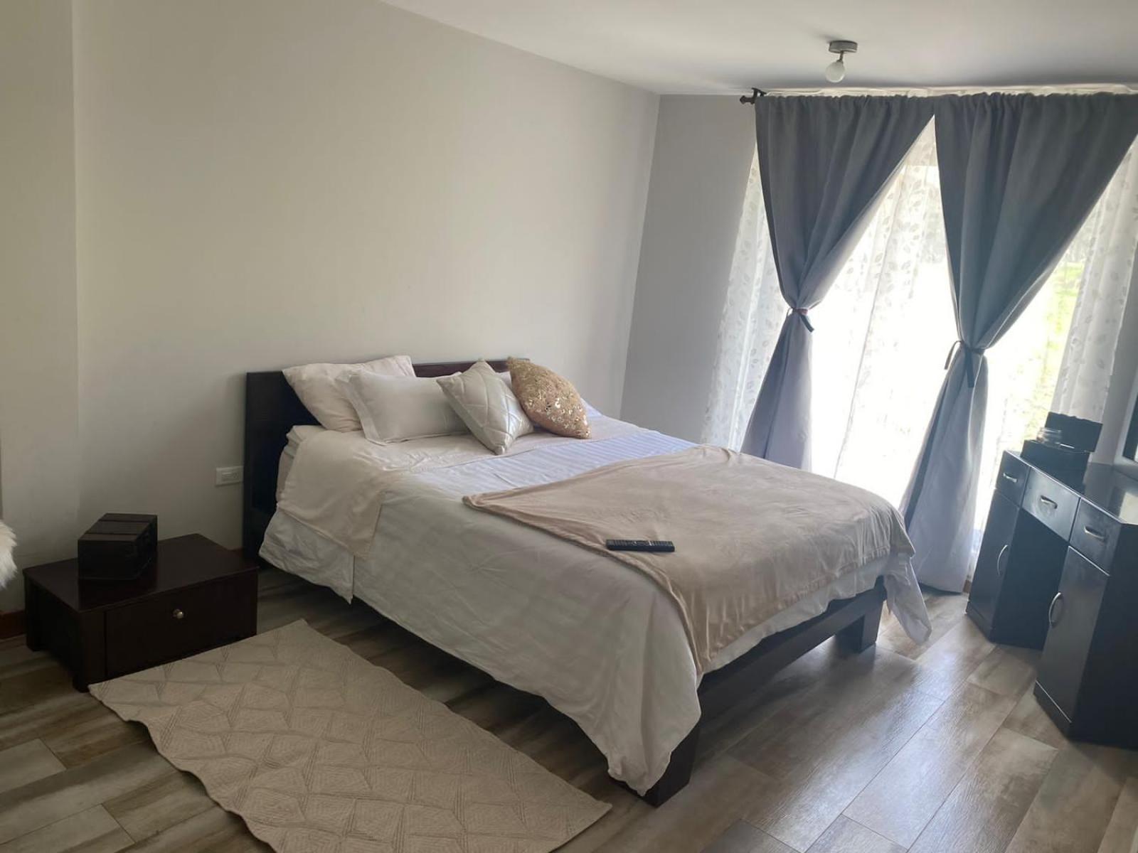 One-Bedroom House photo 1