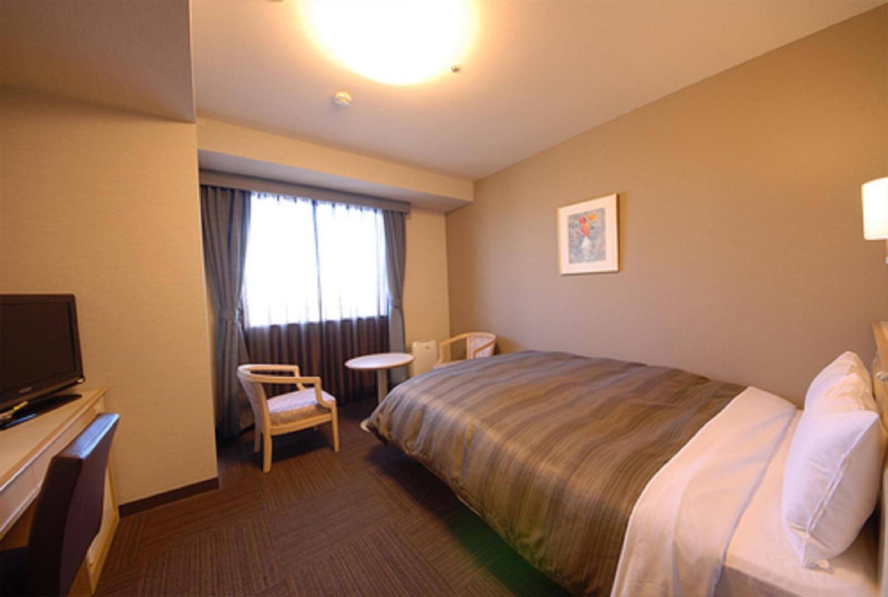 Double Room - Non-Smoking 
