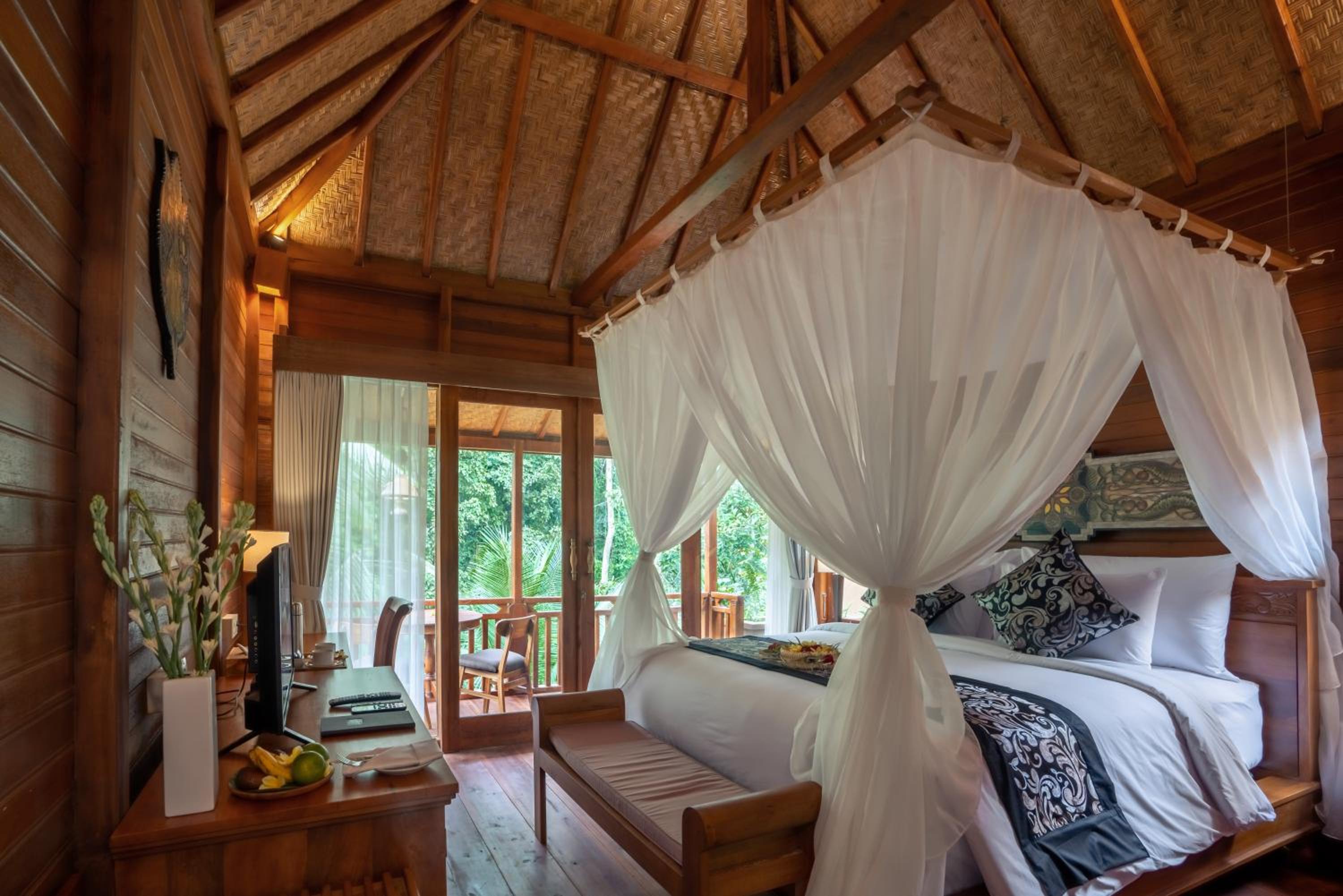 One-Bedroom Villa - Photo 9