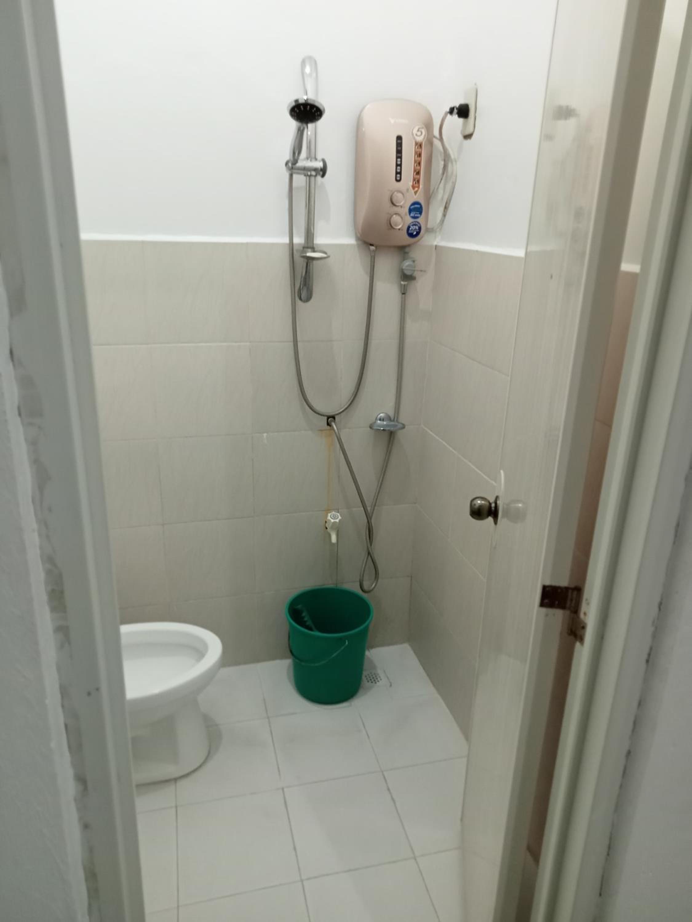 Budget Double Room - Photo 2