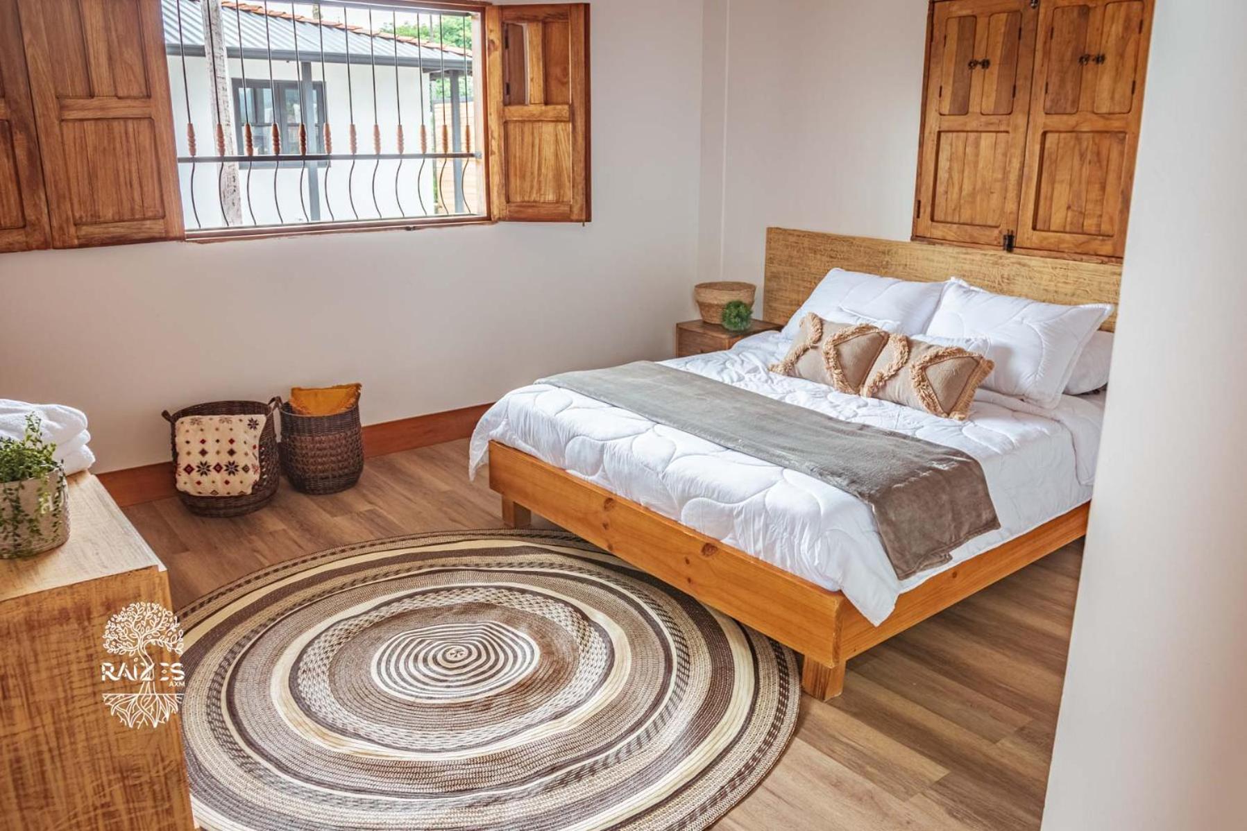 Double Room with Private Bathroom photo 1