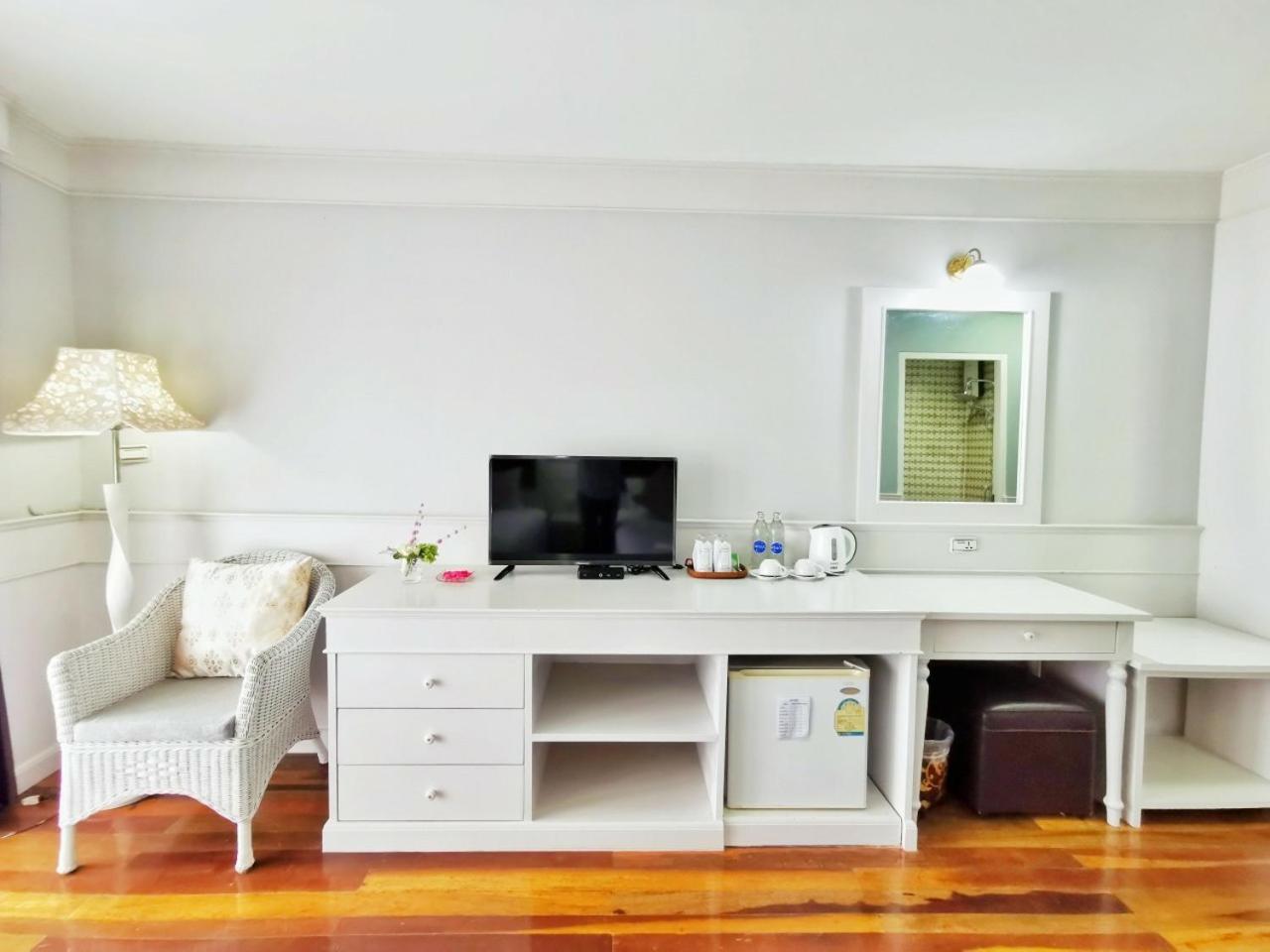 Superior Twin Room photo 3