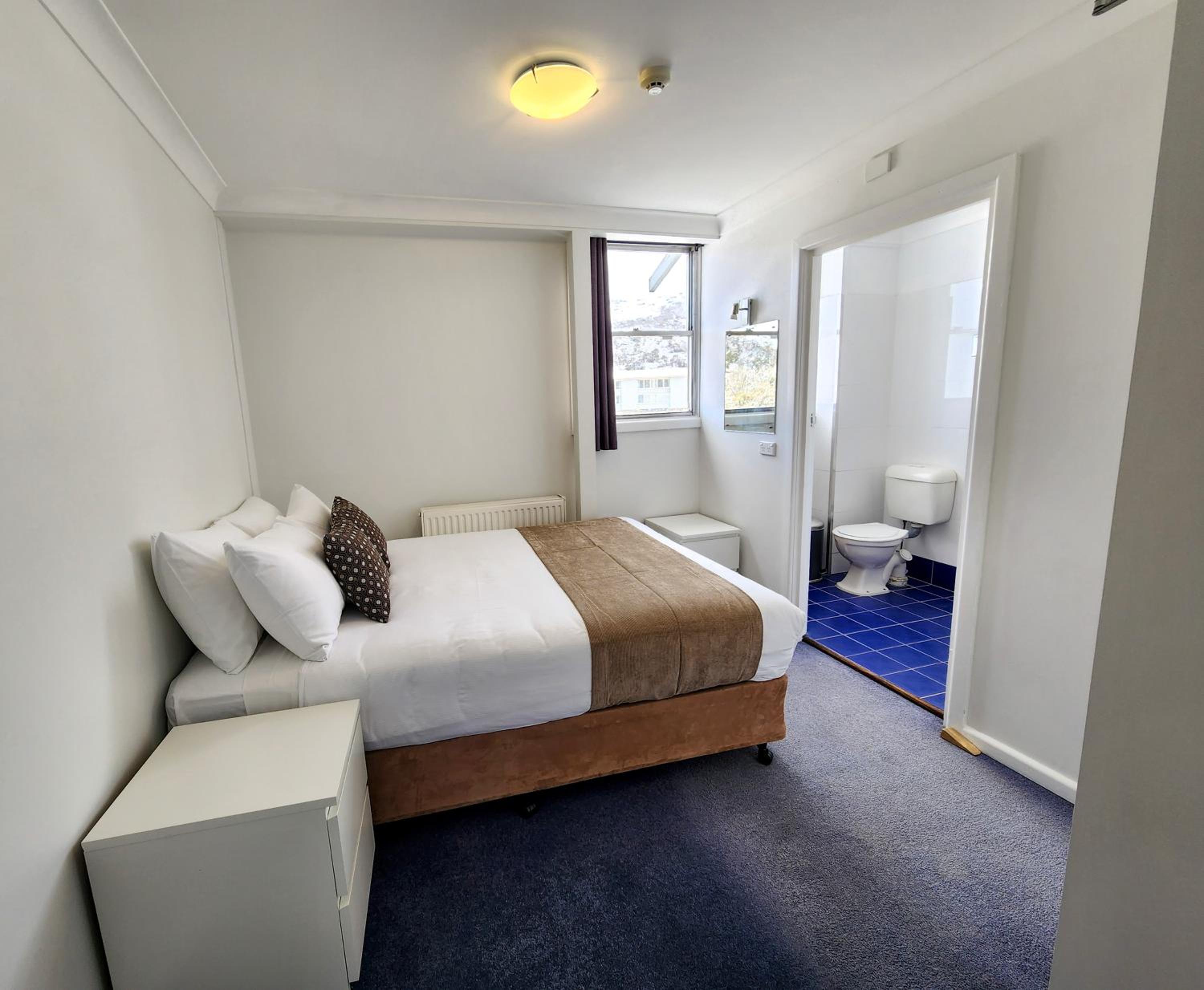 Standard Double or Twin Room photo 2