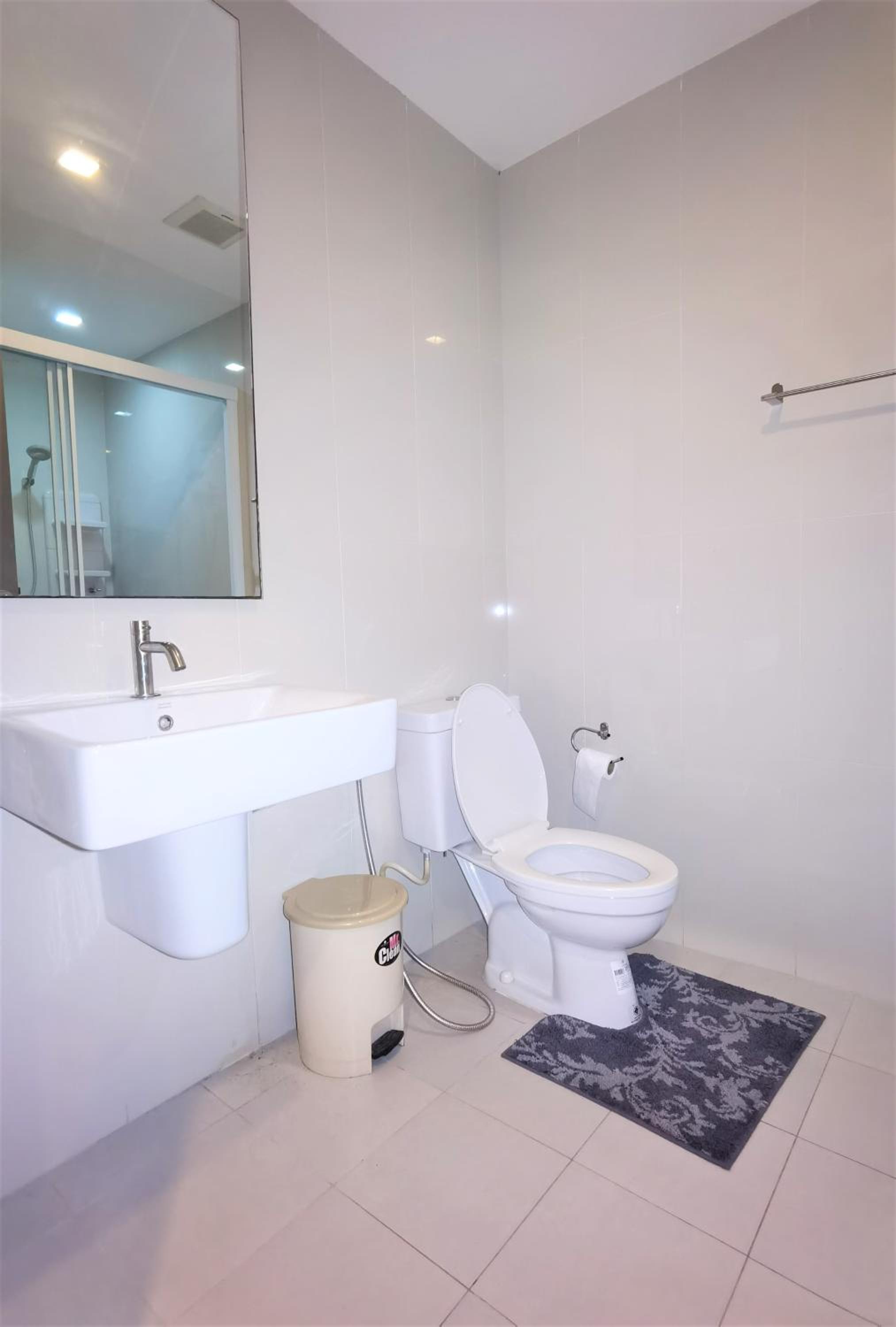 Two-Bedroom Apartment with Balcony and Sea View - Photo 56