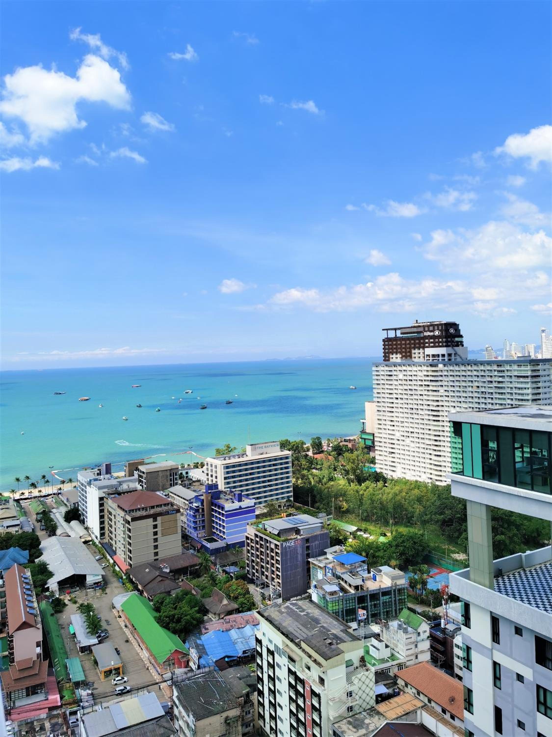 Two-Bedroom Apartment with Balcony and Sea View - Photo 43