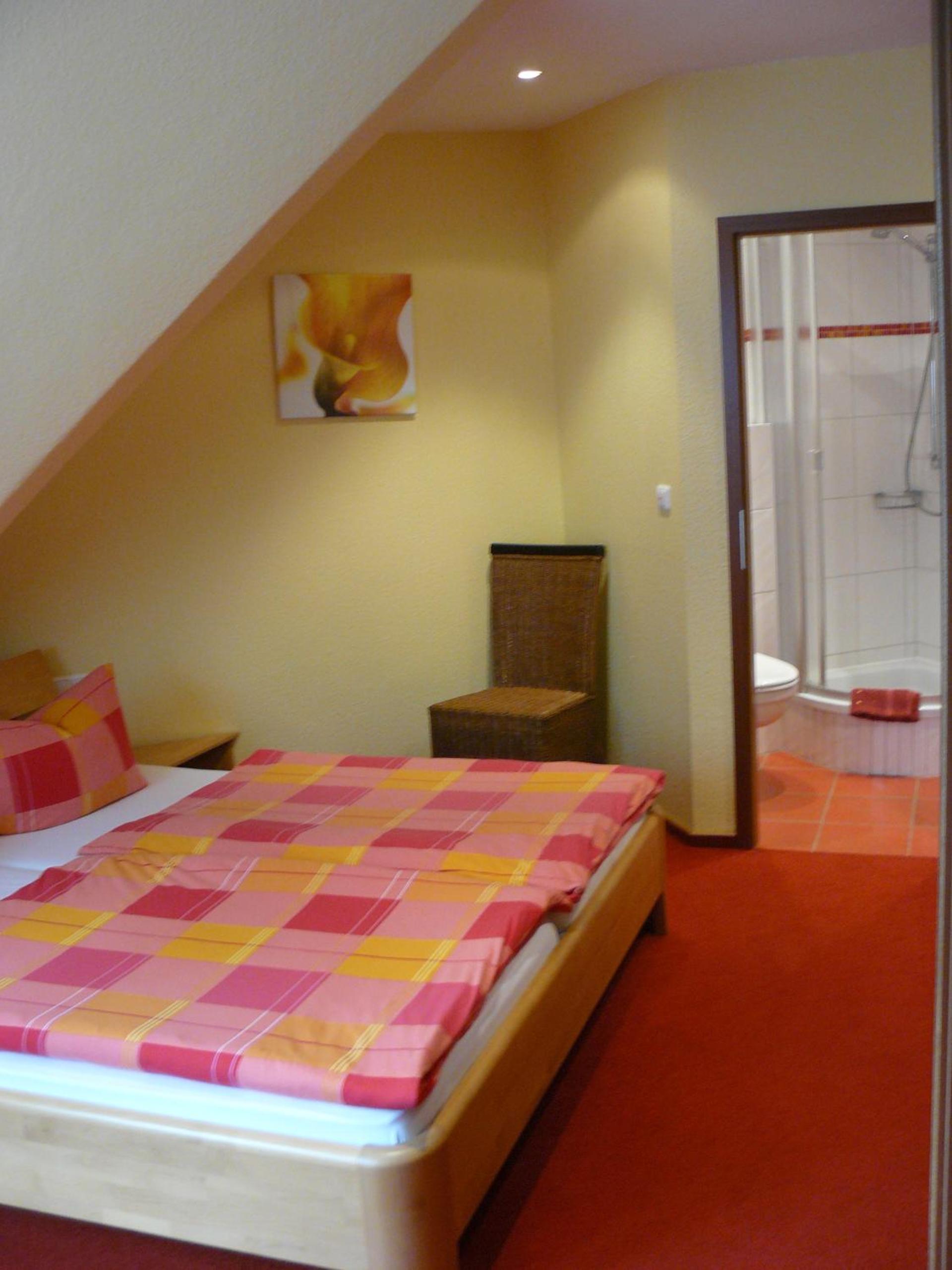 Triple Room with Private Bathroom photo 2