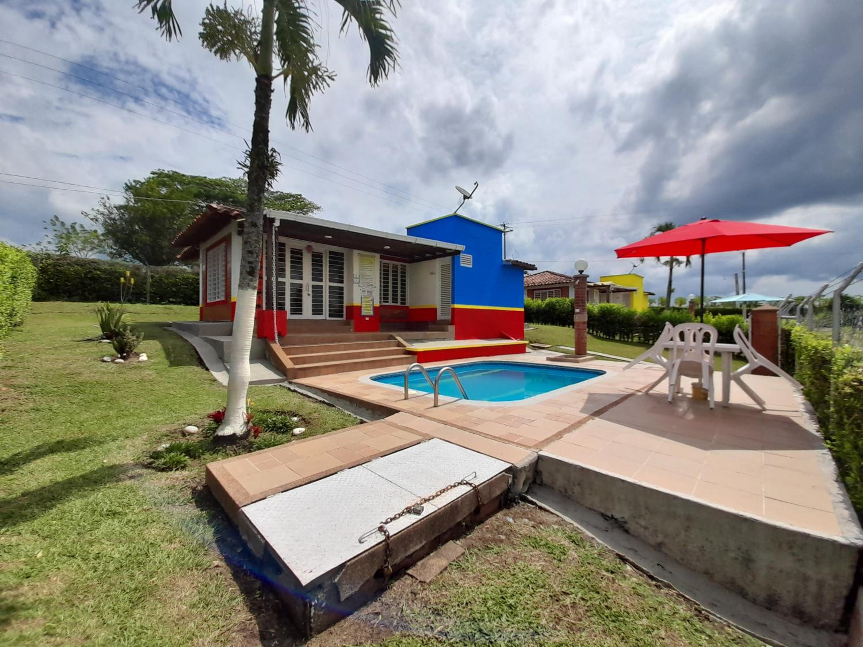 Three-Bedroom Villa photo 2