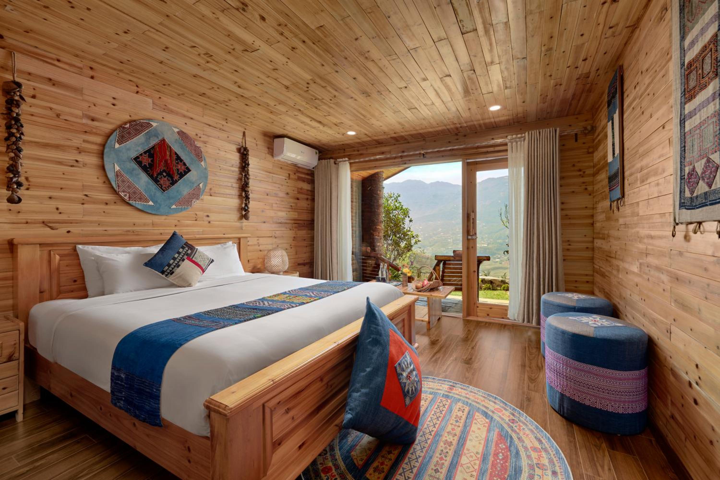 Deluxe Double Room with Poolside - Photo 1