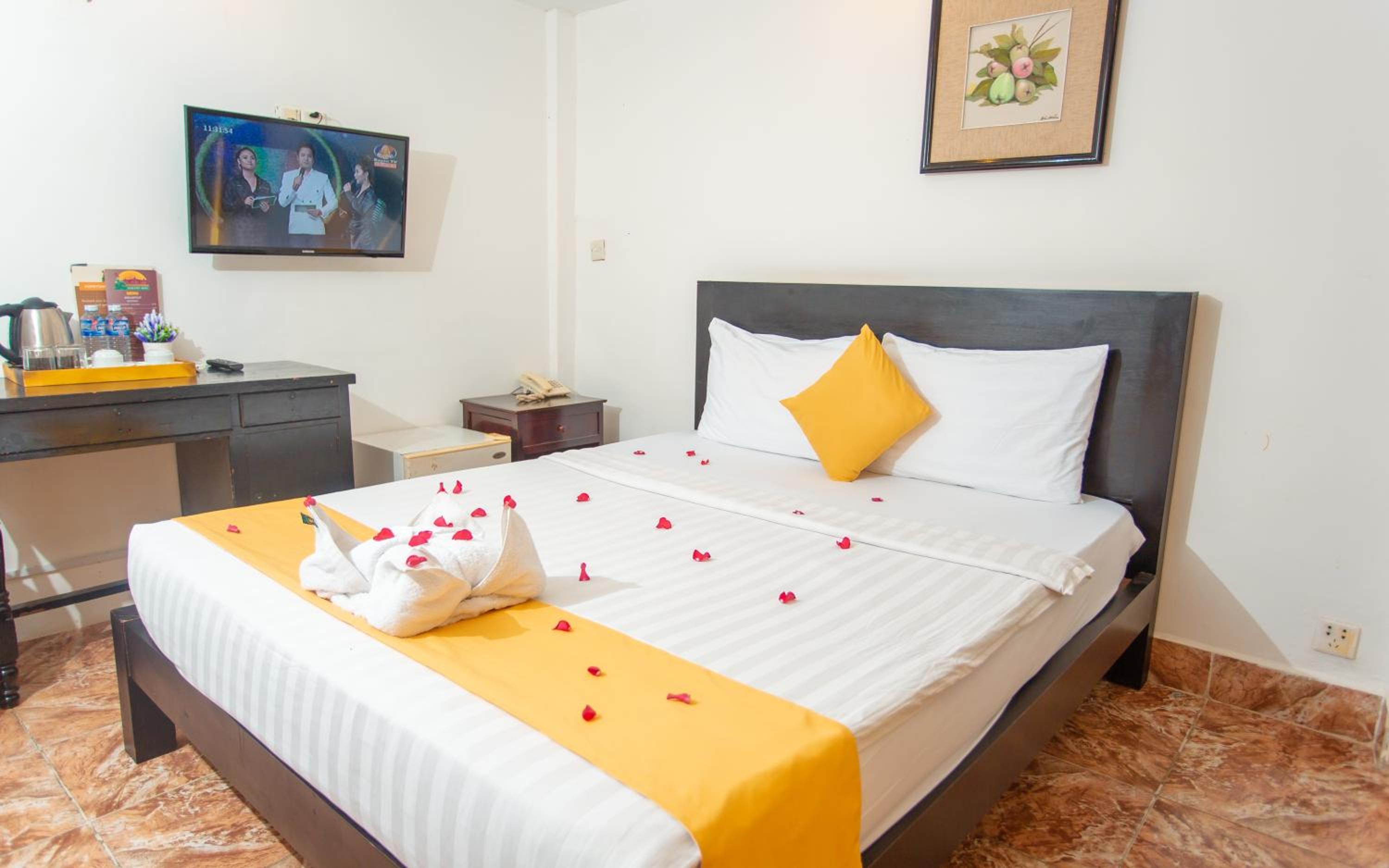 Superior Double Room with Window photo 2