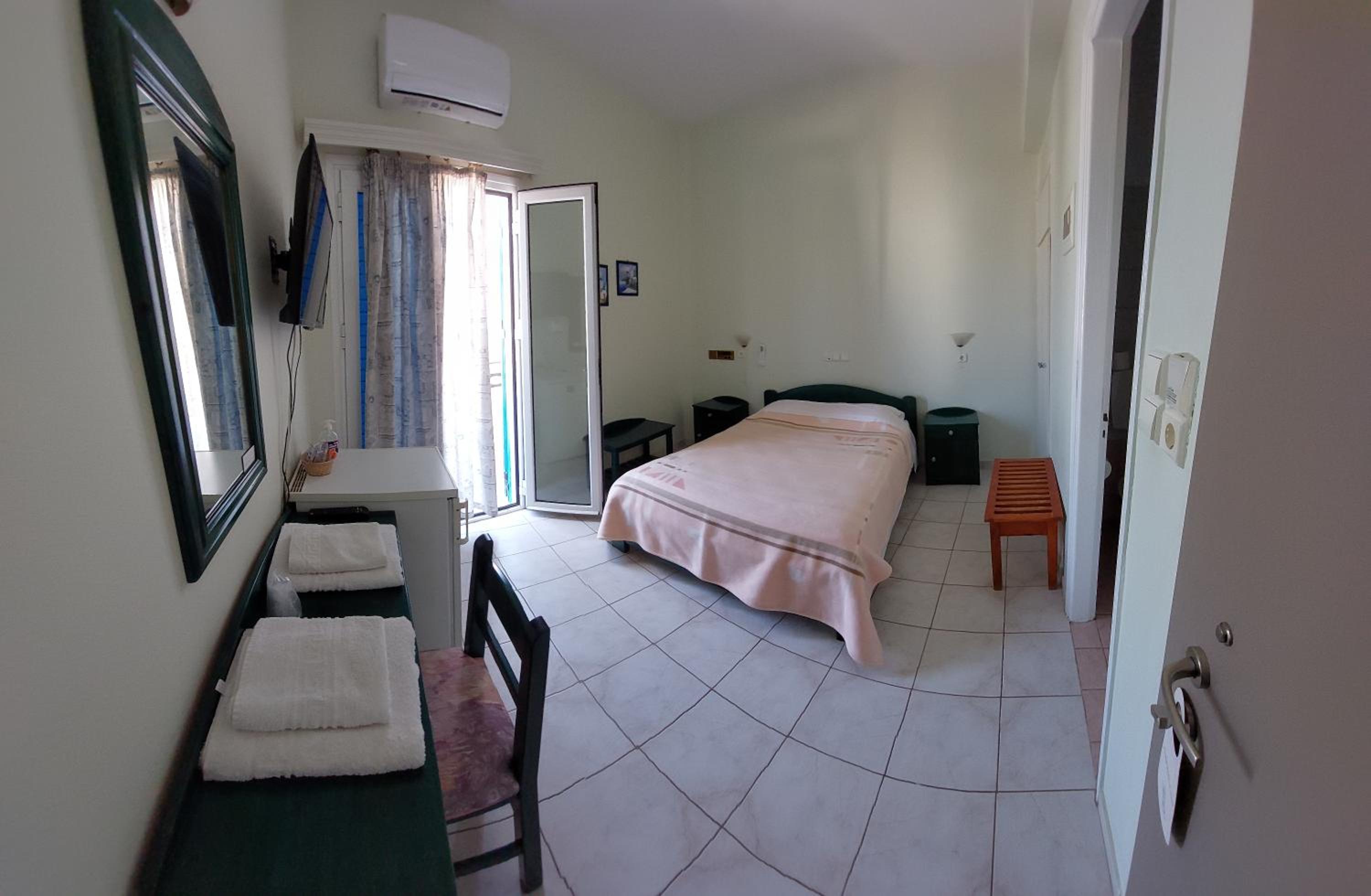 Double Room photo 1
