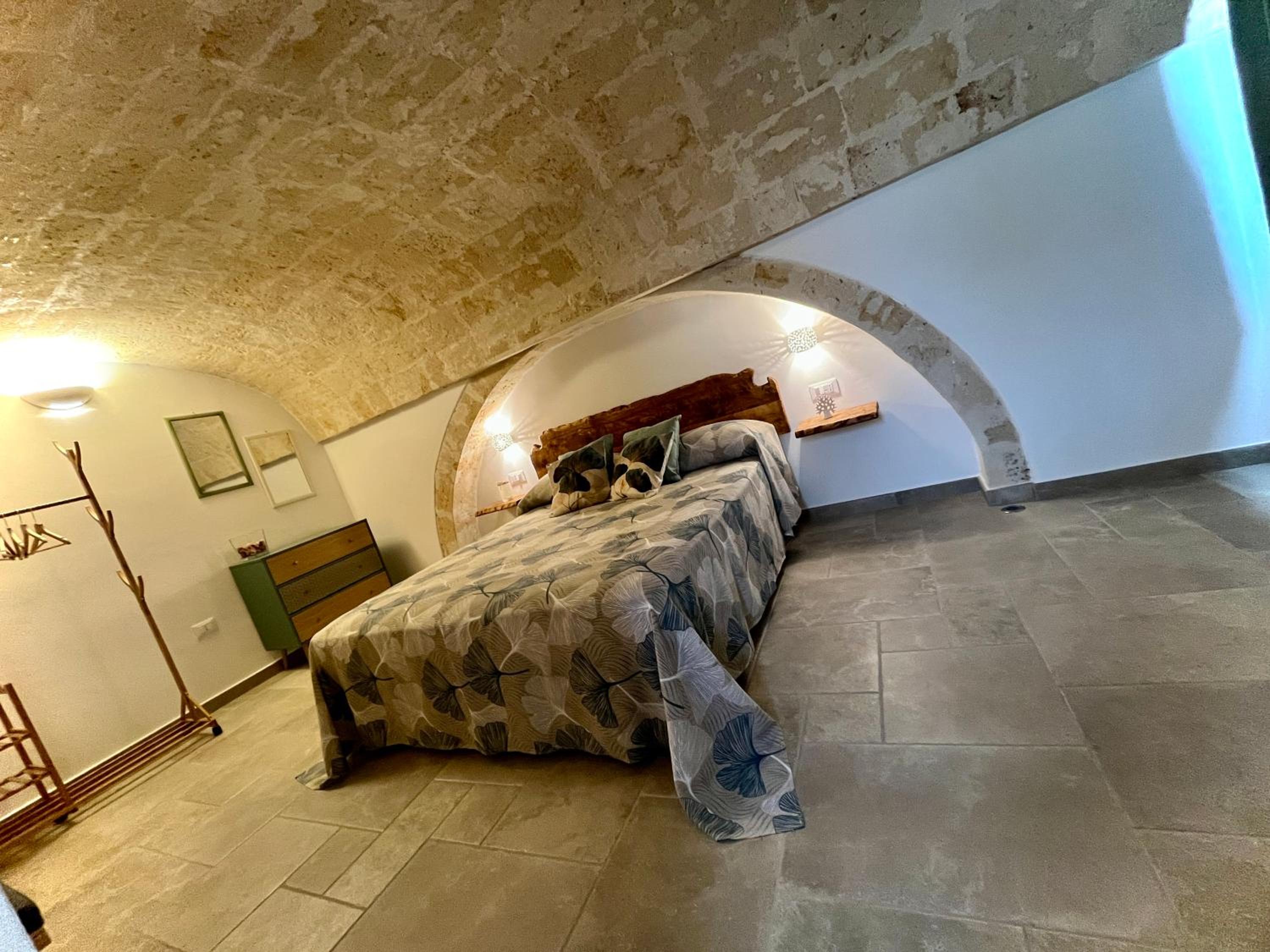 Two-Bedroom House photo 2