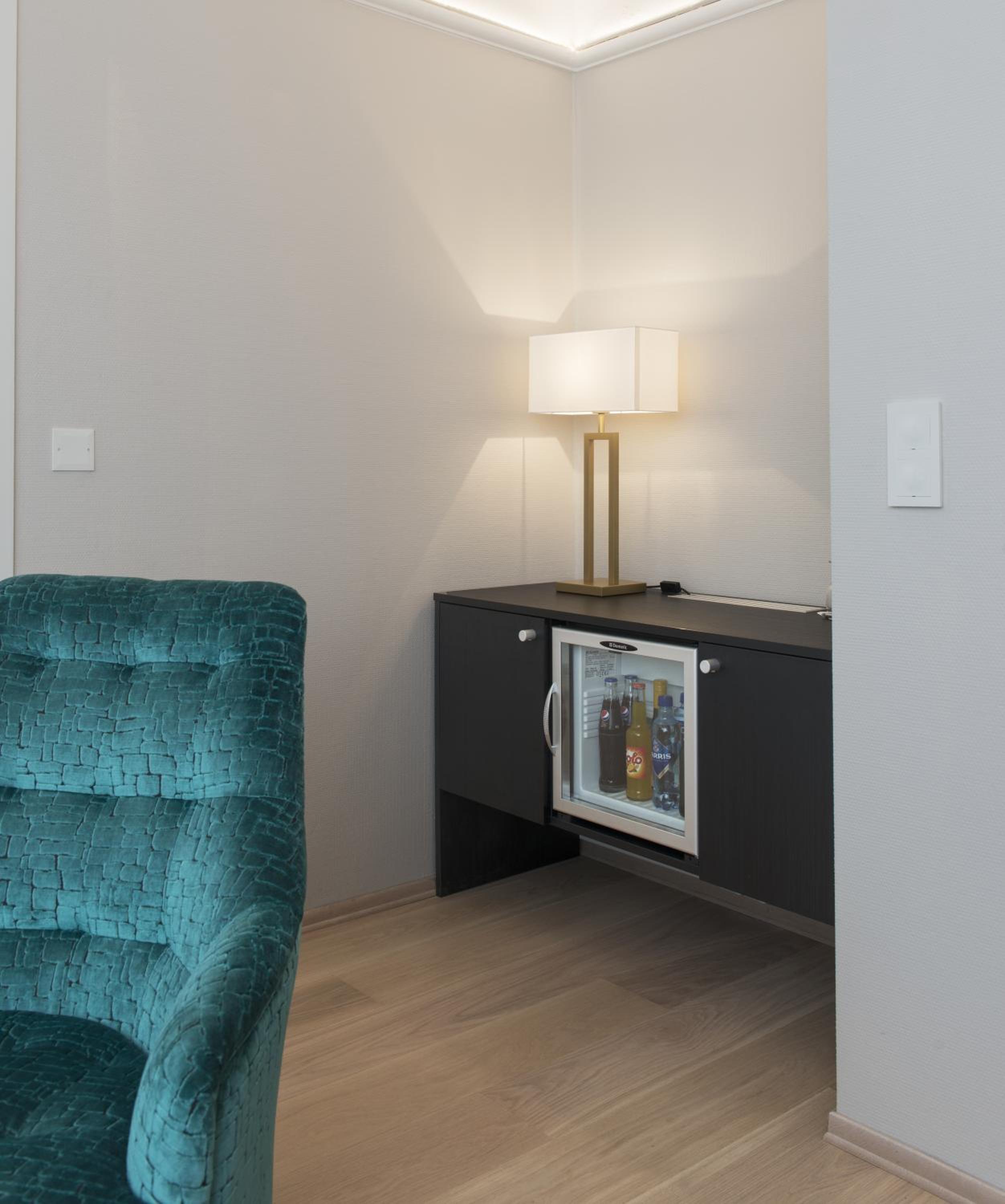 Business Double or Twin Room - Photo 7
