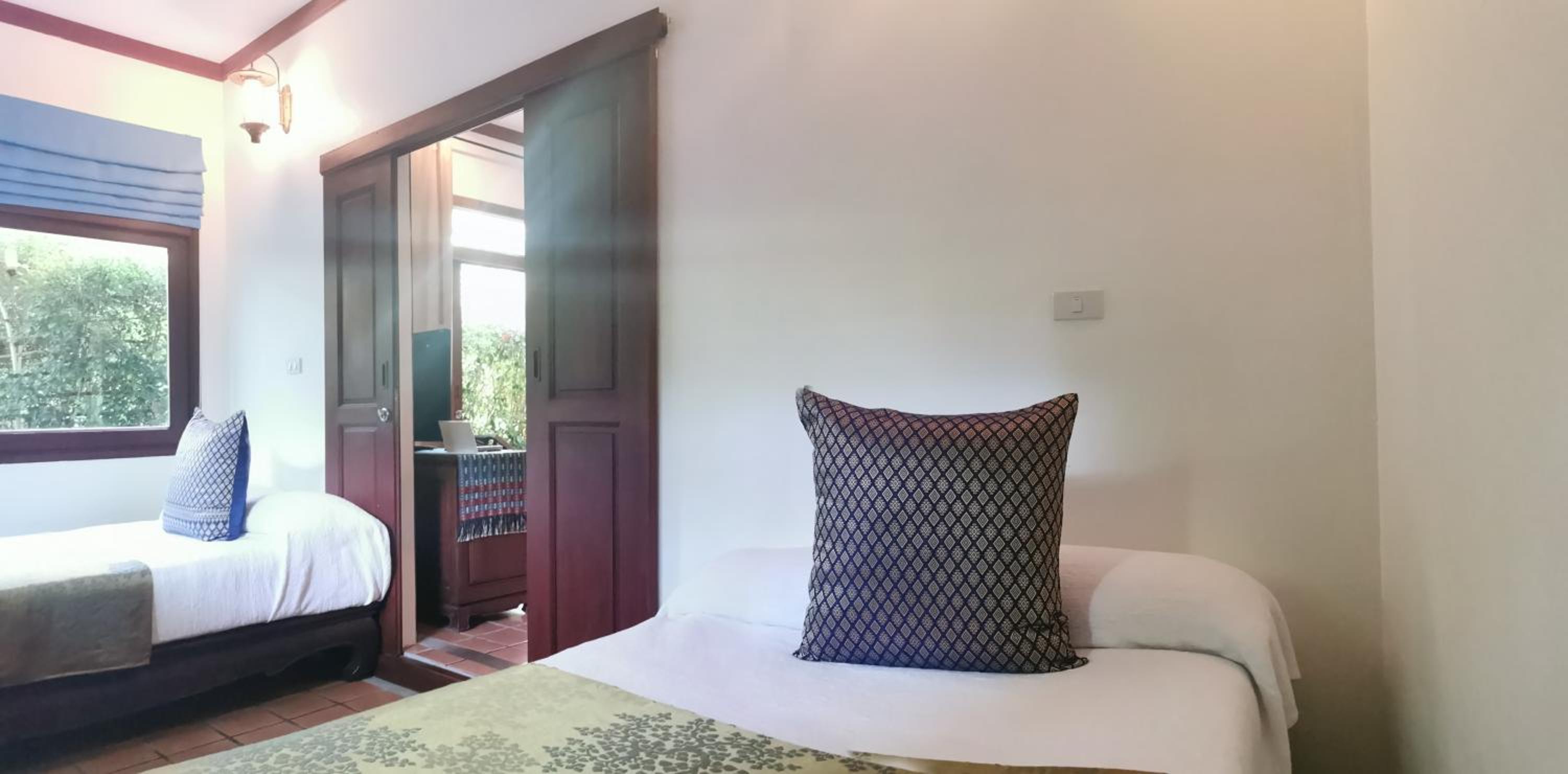 Gold Antique Extra-Bedroom-Downstairs with Forest View photo 3