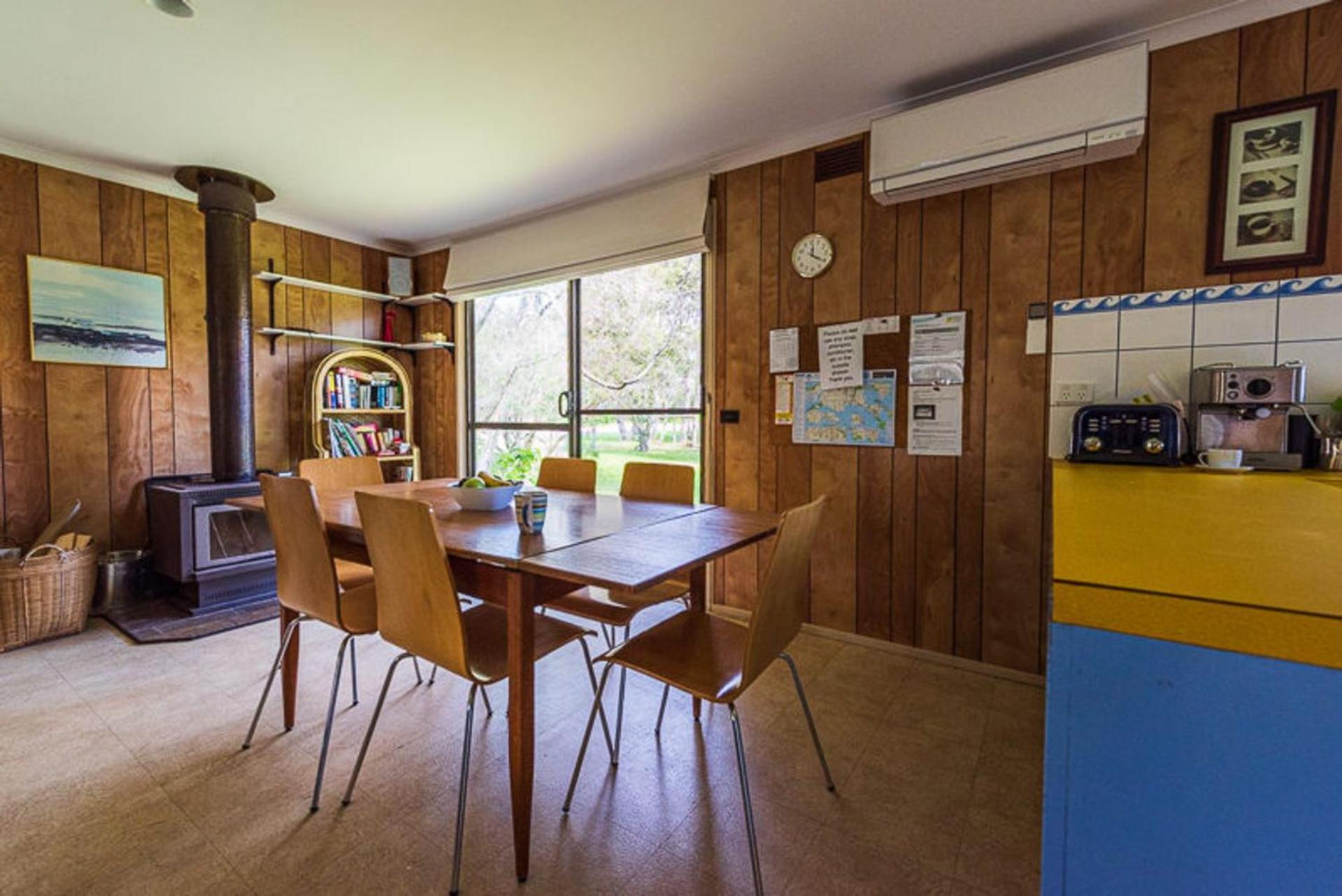 Four-Bedroom House photo 2