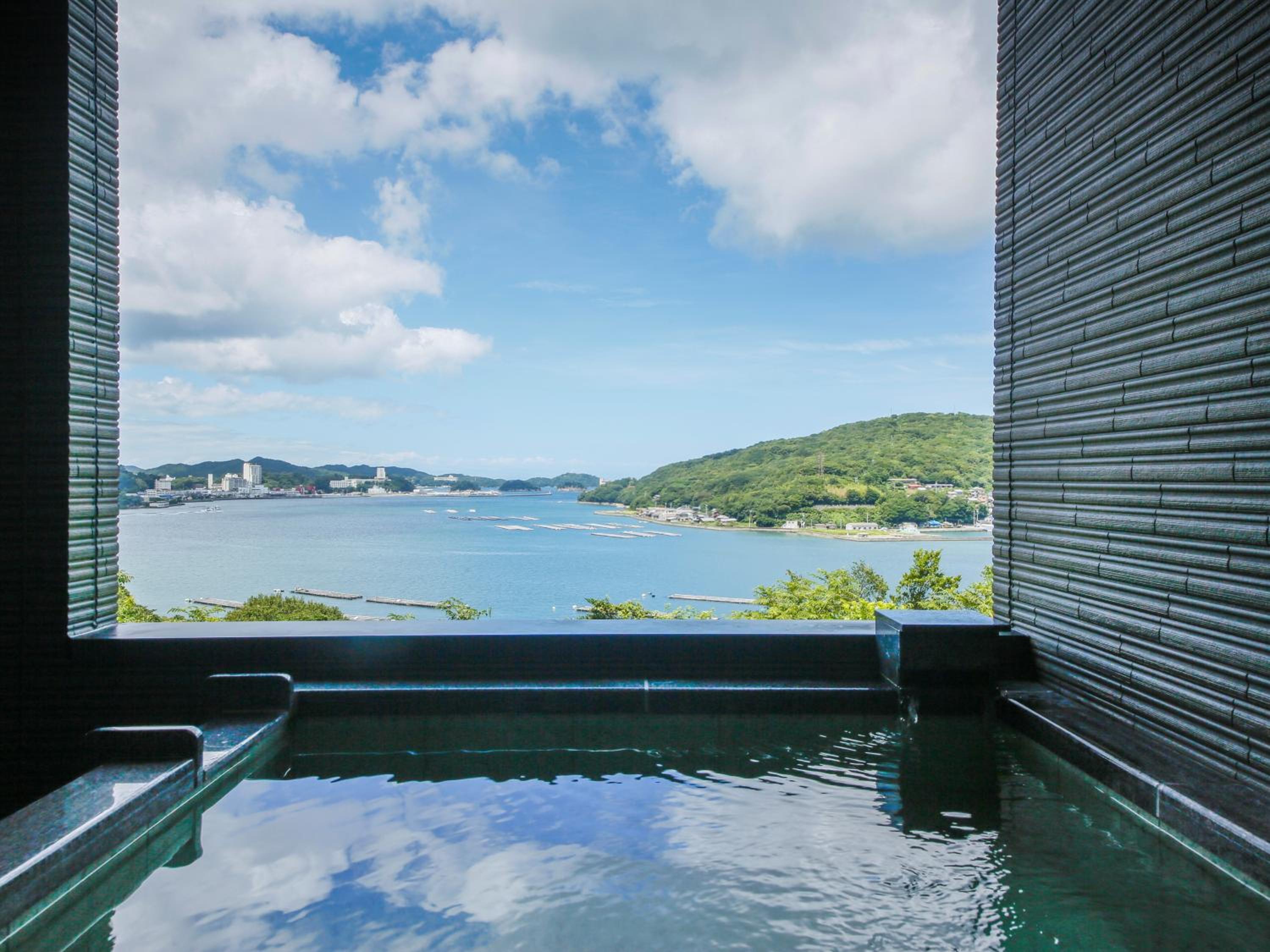 Suite with Sea View - Photo 2