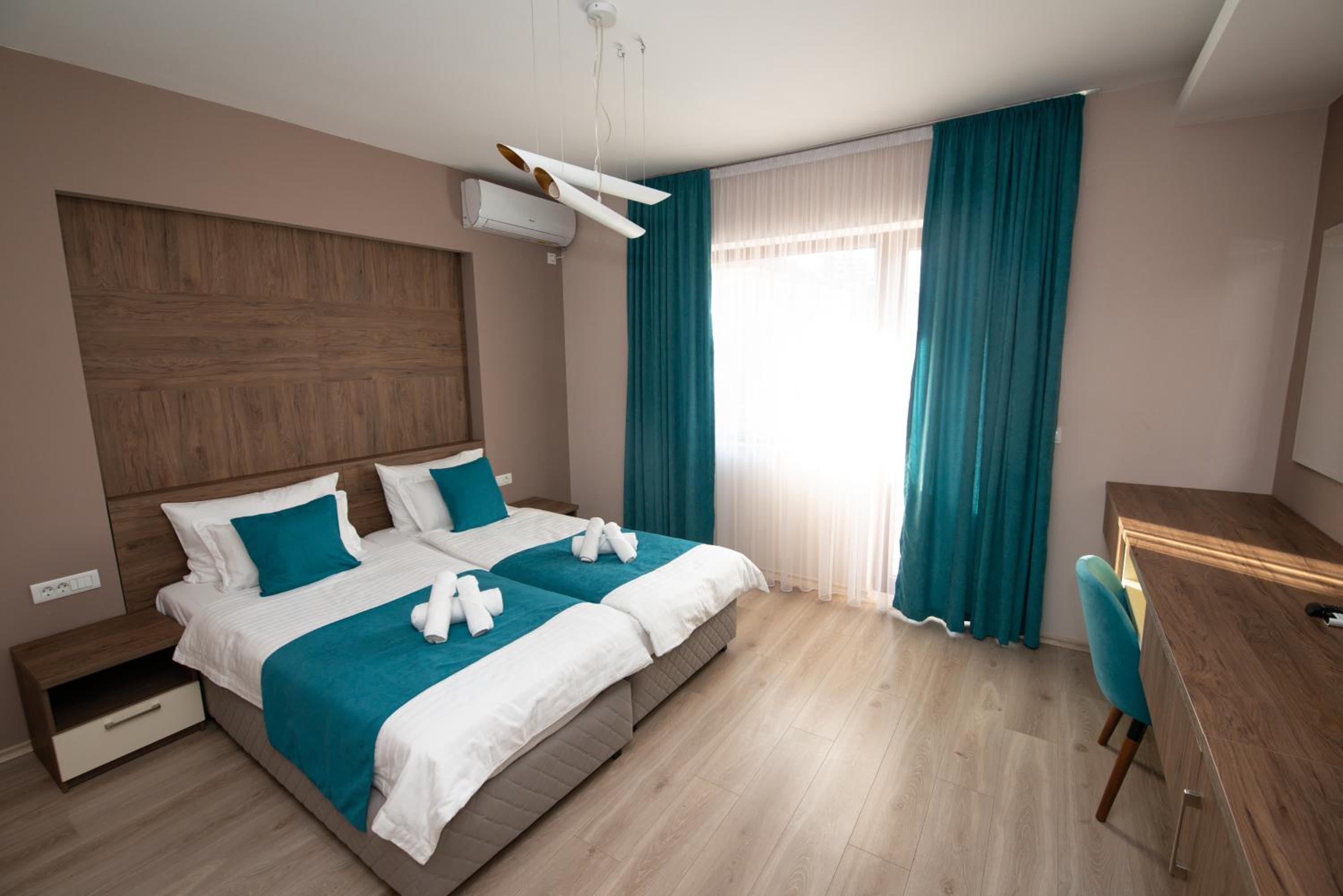 Deluxe Double or Twin Room with Balcony