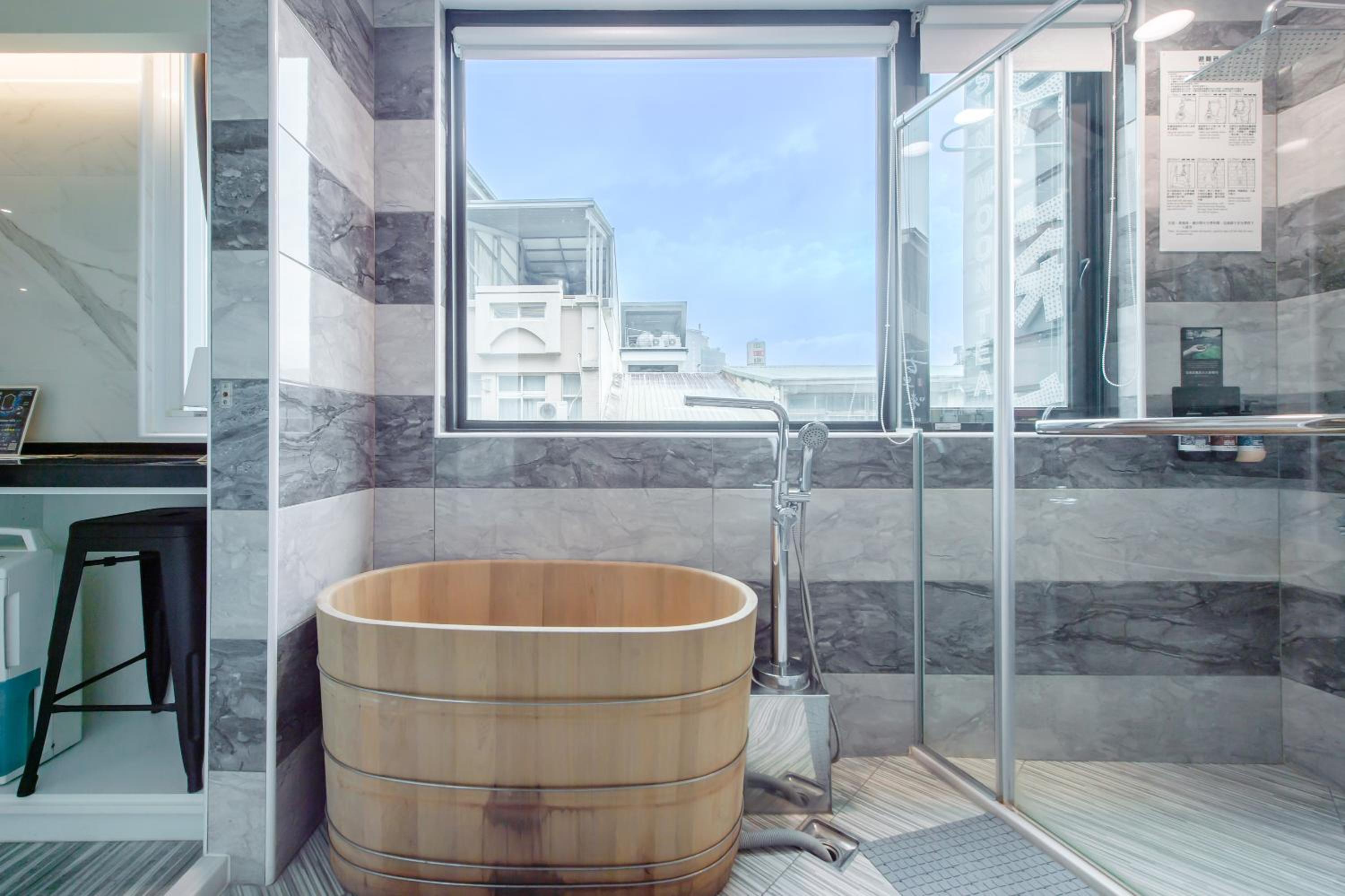 Superior Family Room with Wooden Bath