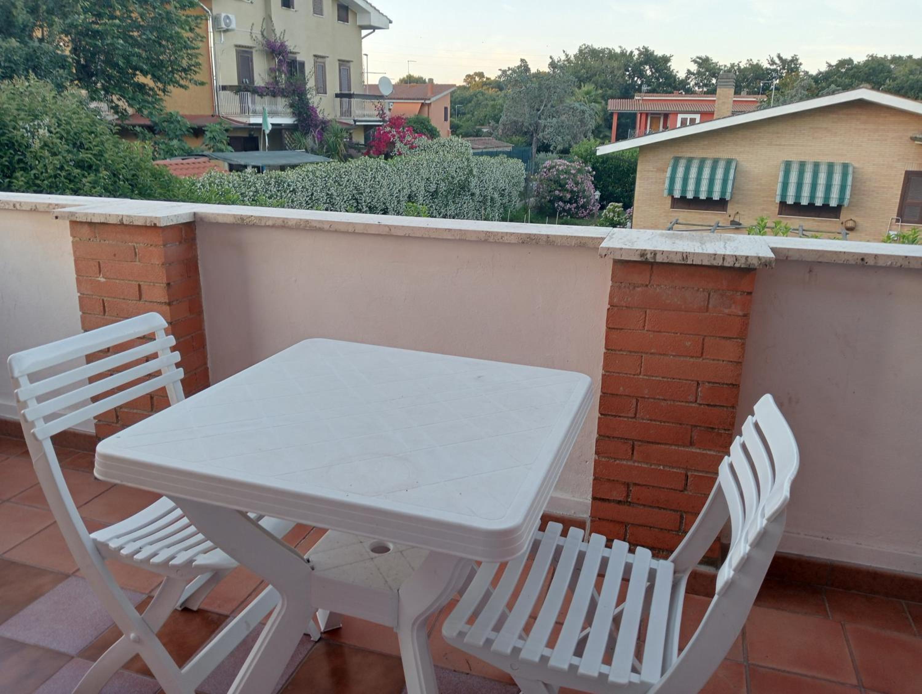Double Room with Private External Bathroom photo 3