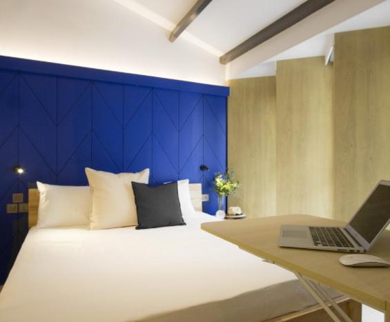 King Studio Suite (K5) photo 2