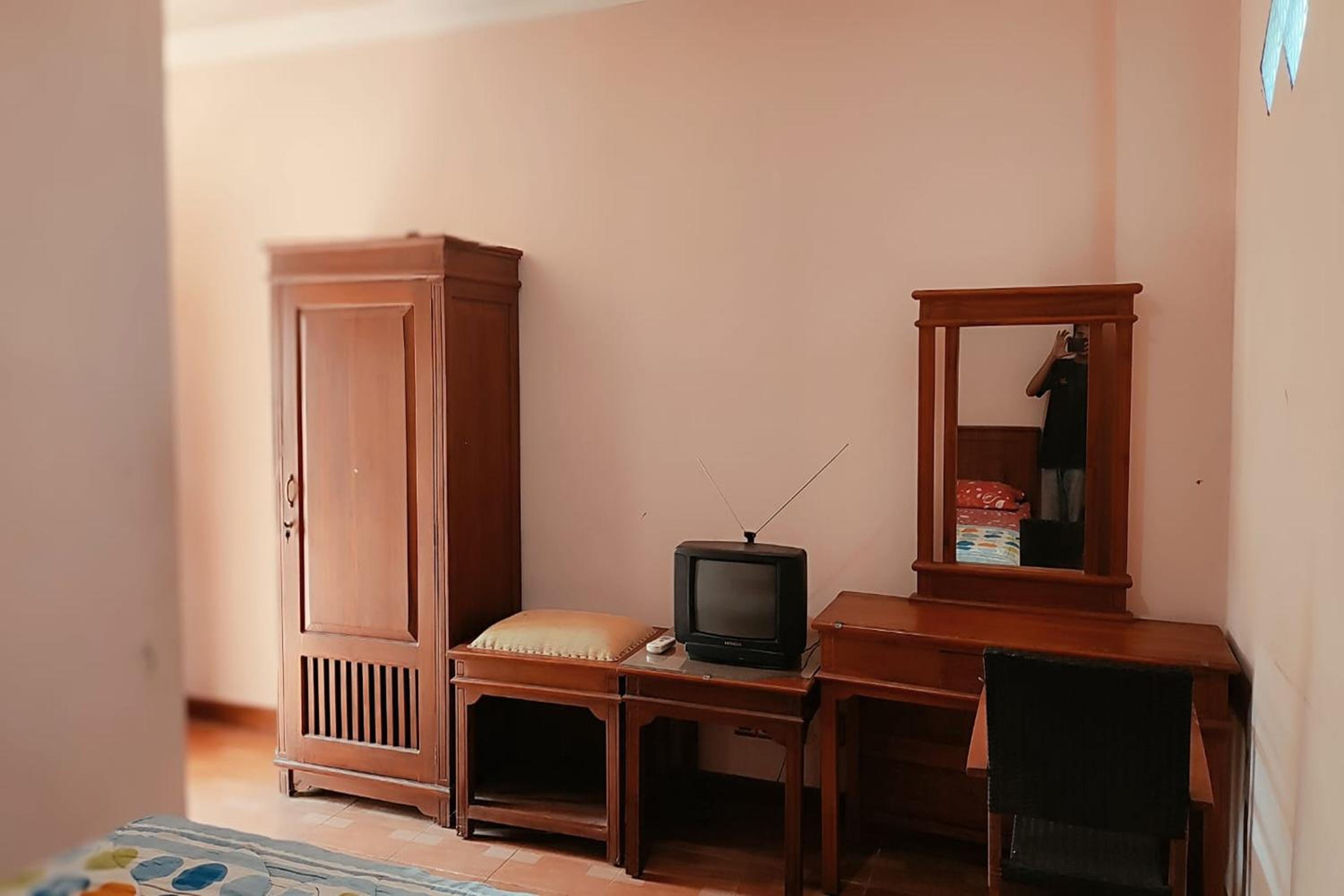 Standard Double Room - Photo 10
