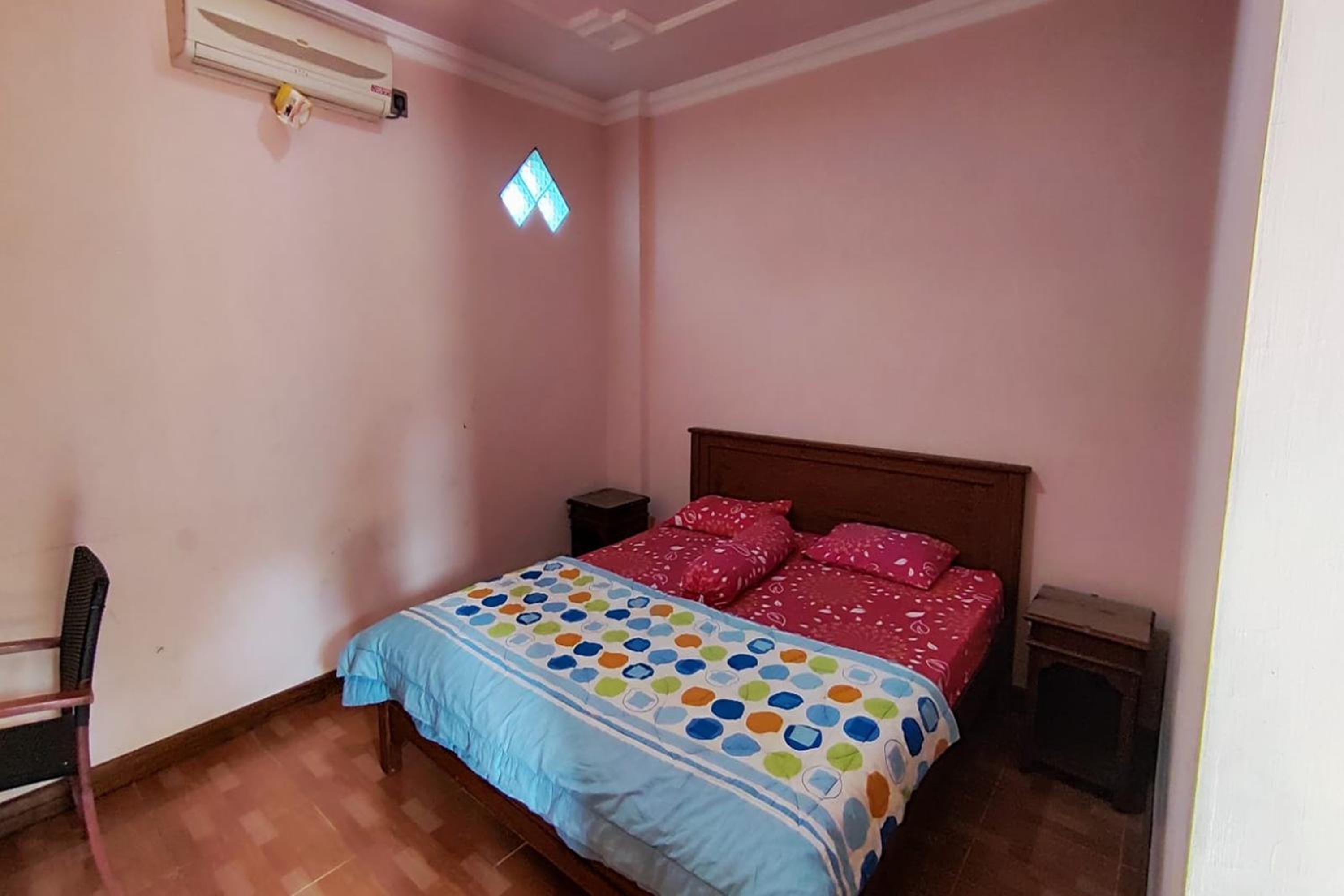 Standard Double Room - Photo 13