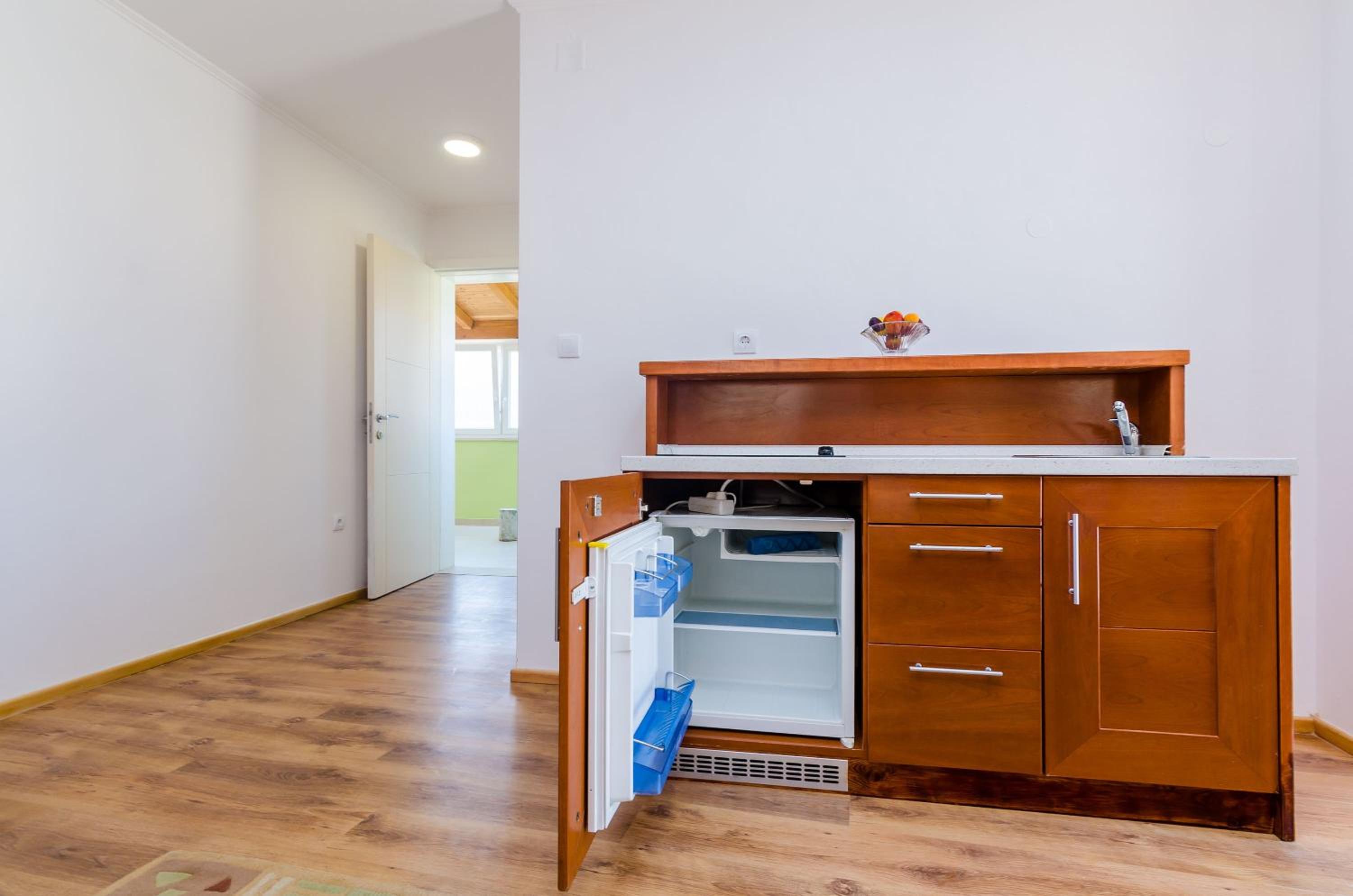 Studio Apartment with Terrace and City View photo 3