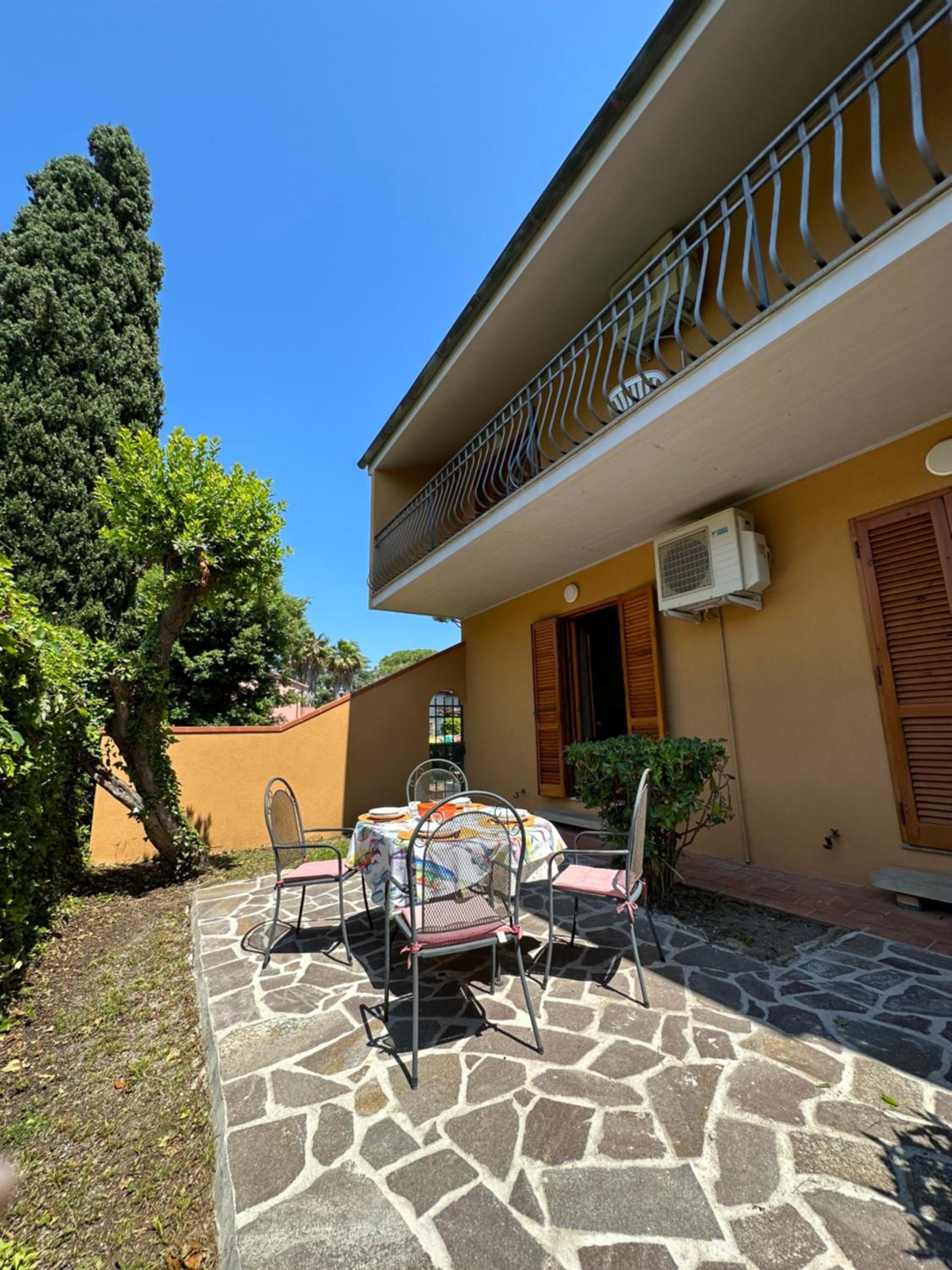 Apartment with Garden View photo 2