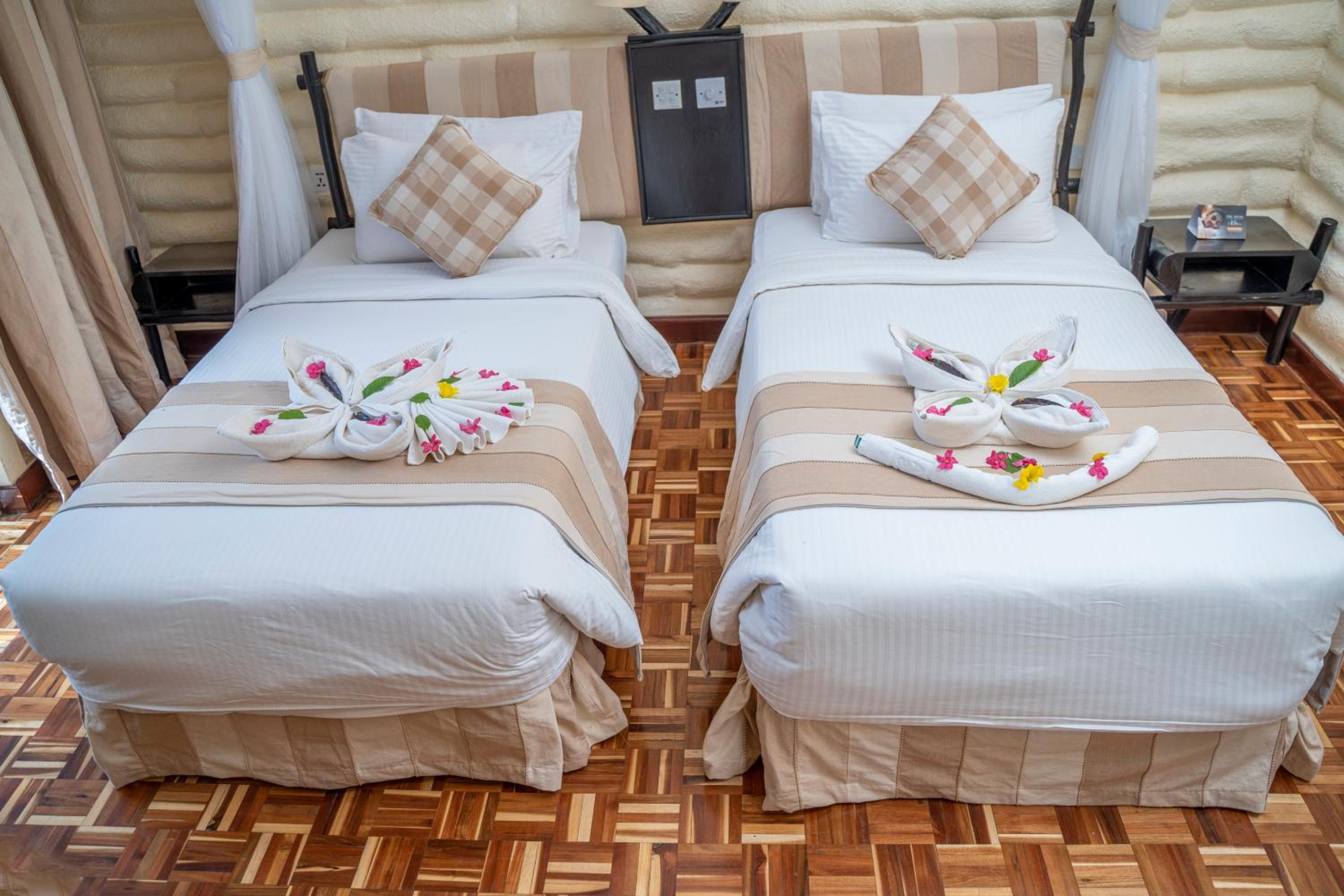 Twin Room - Photo 1