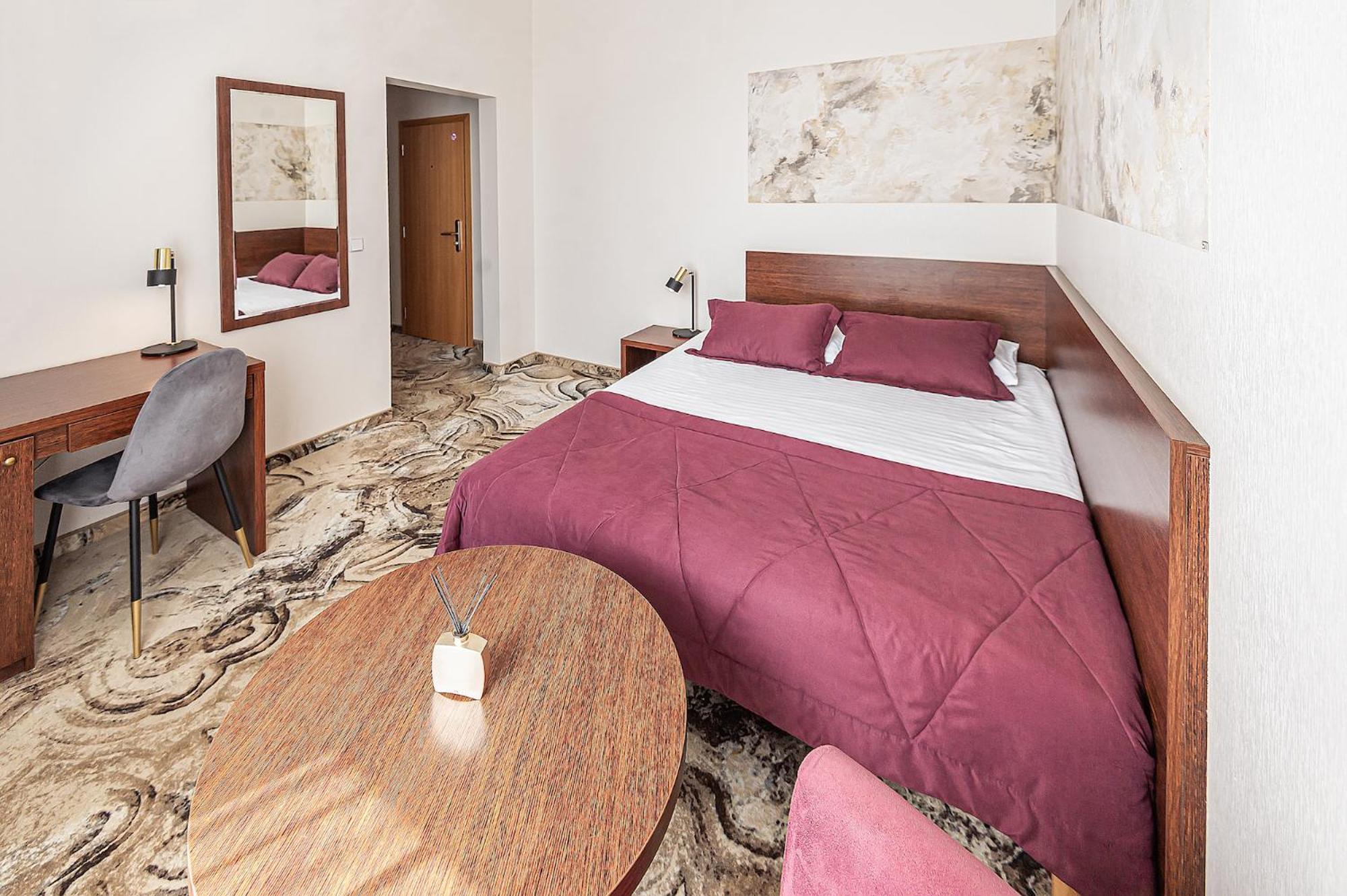 Economy Double Room with Morning Spa Access - Photo 5