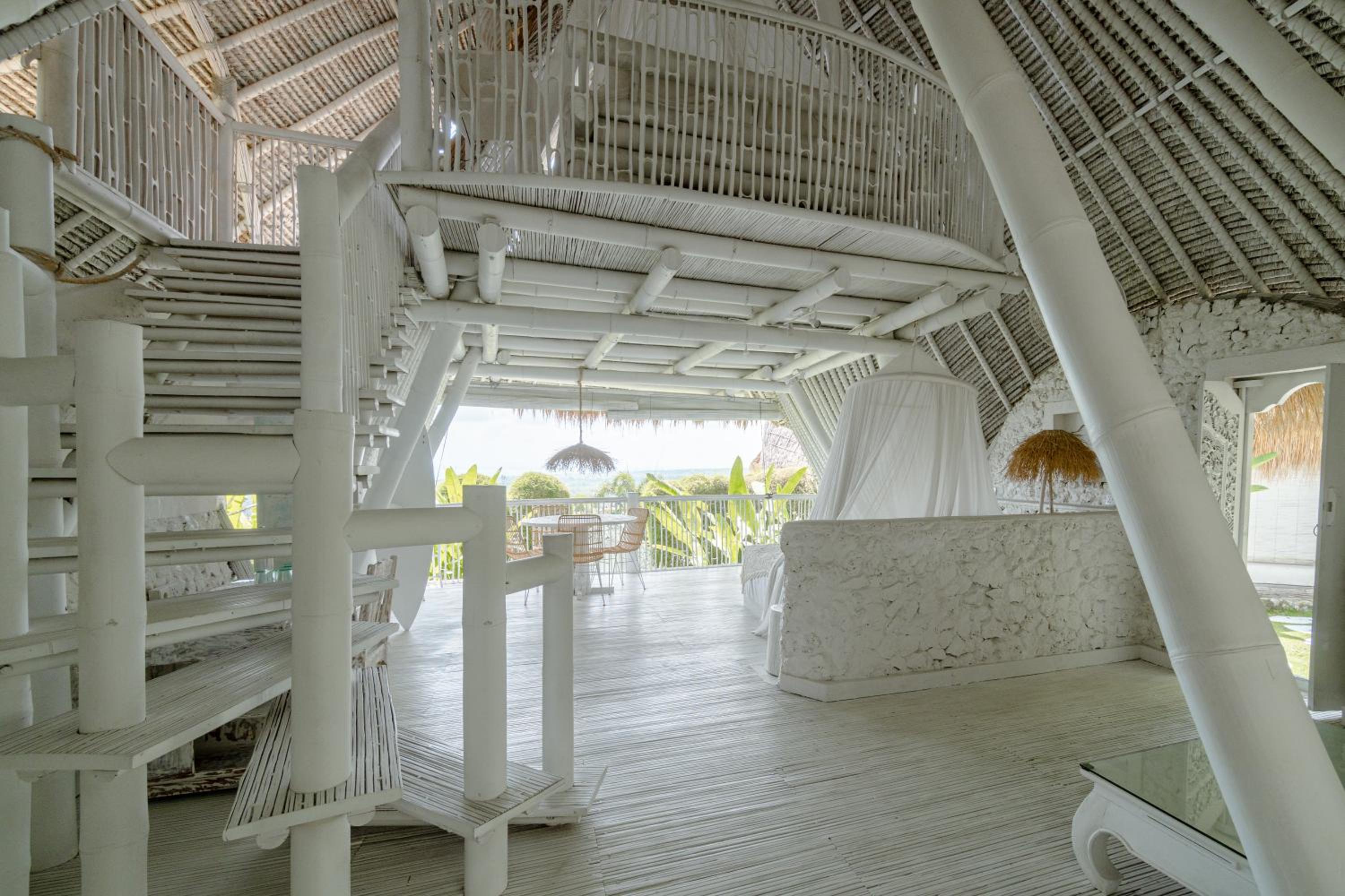 Deluxe Bungalow with Sea View - Photo 10
