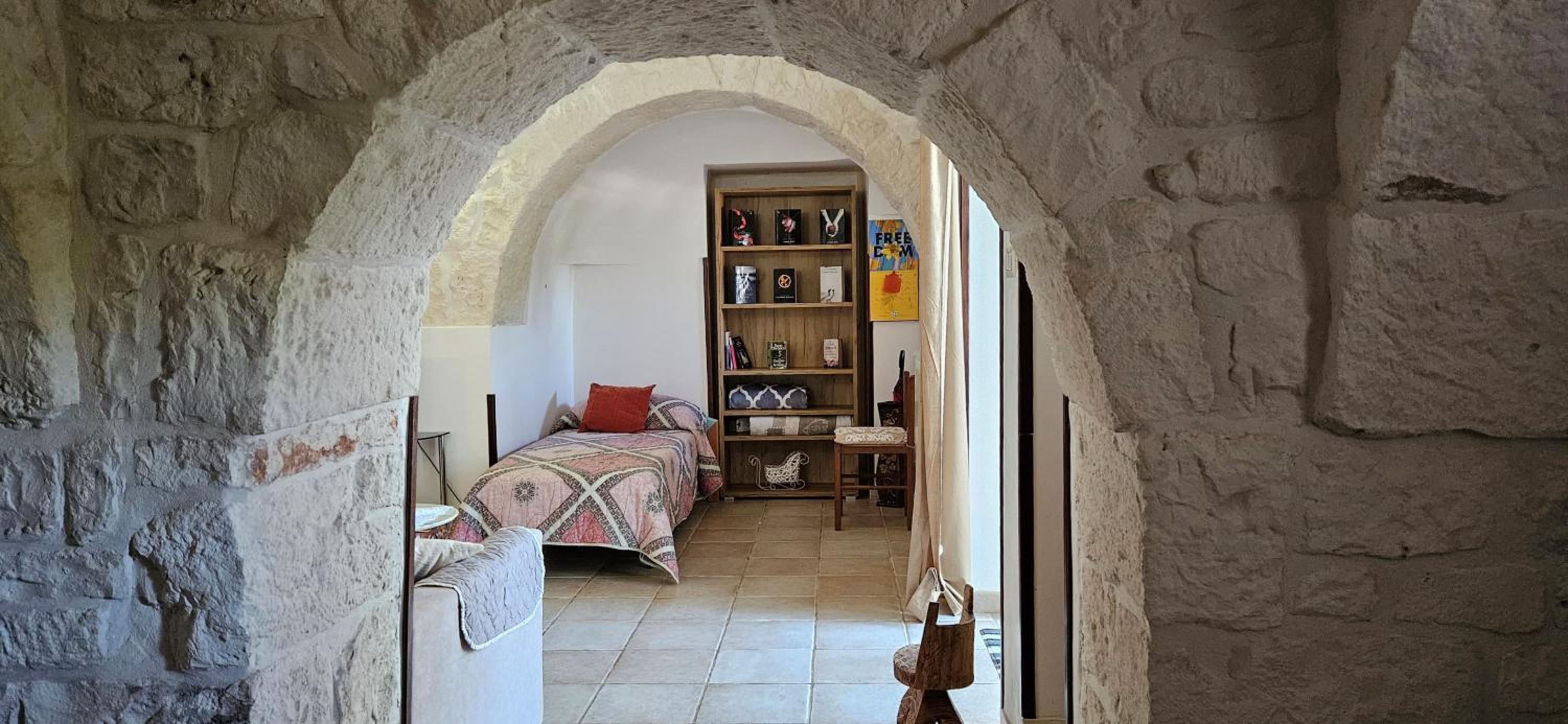 One-Bedroom House photo 1