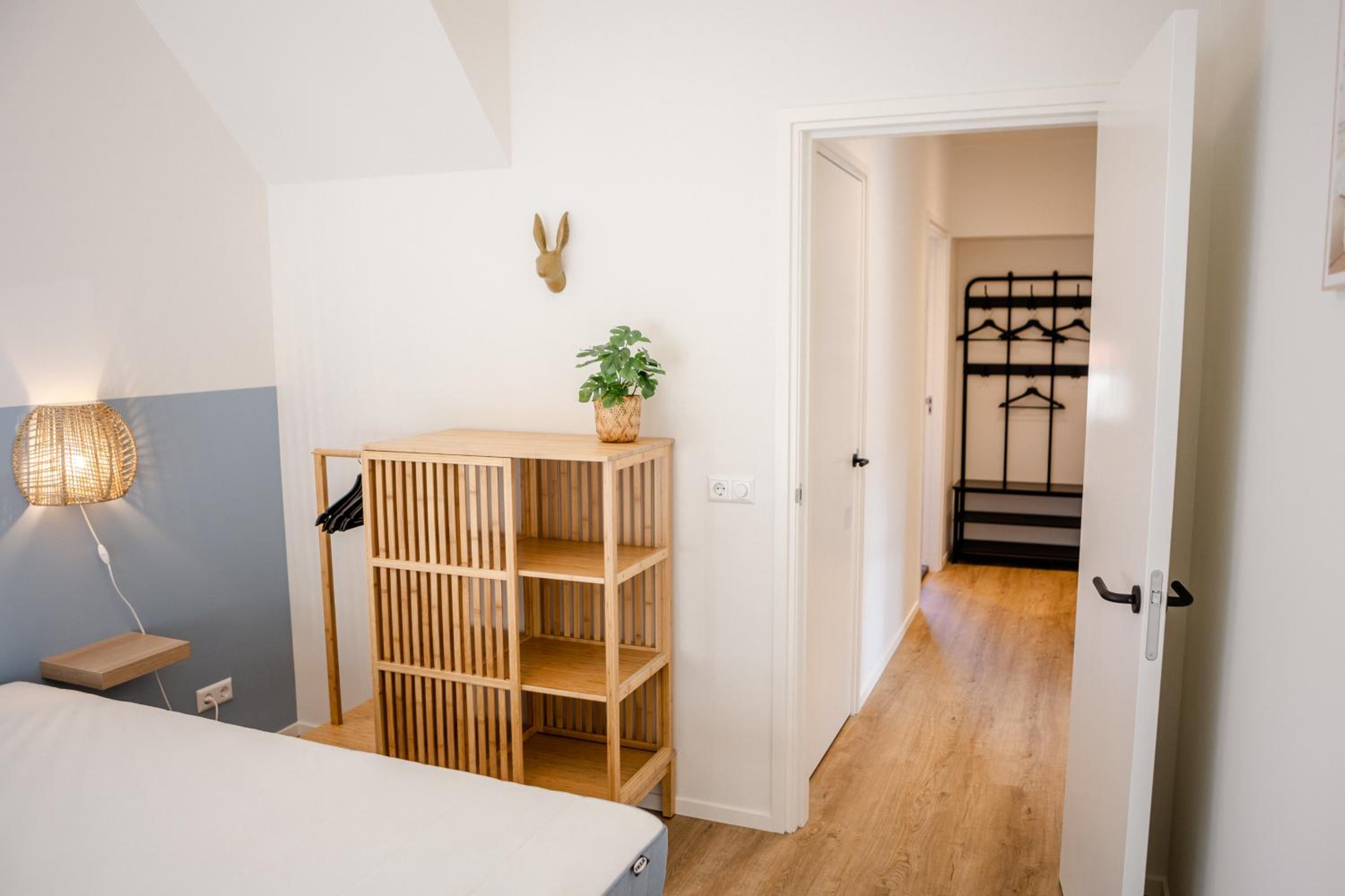 Three-Bedroom Apartment photo 2